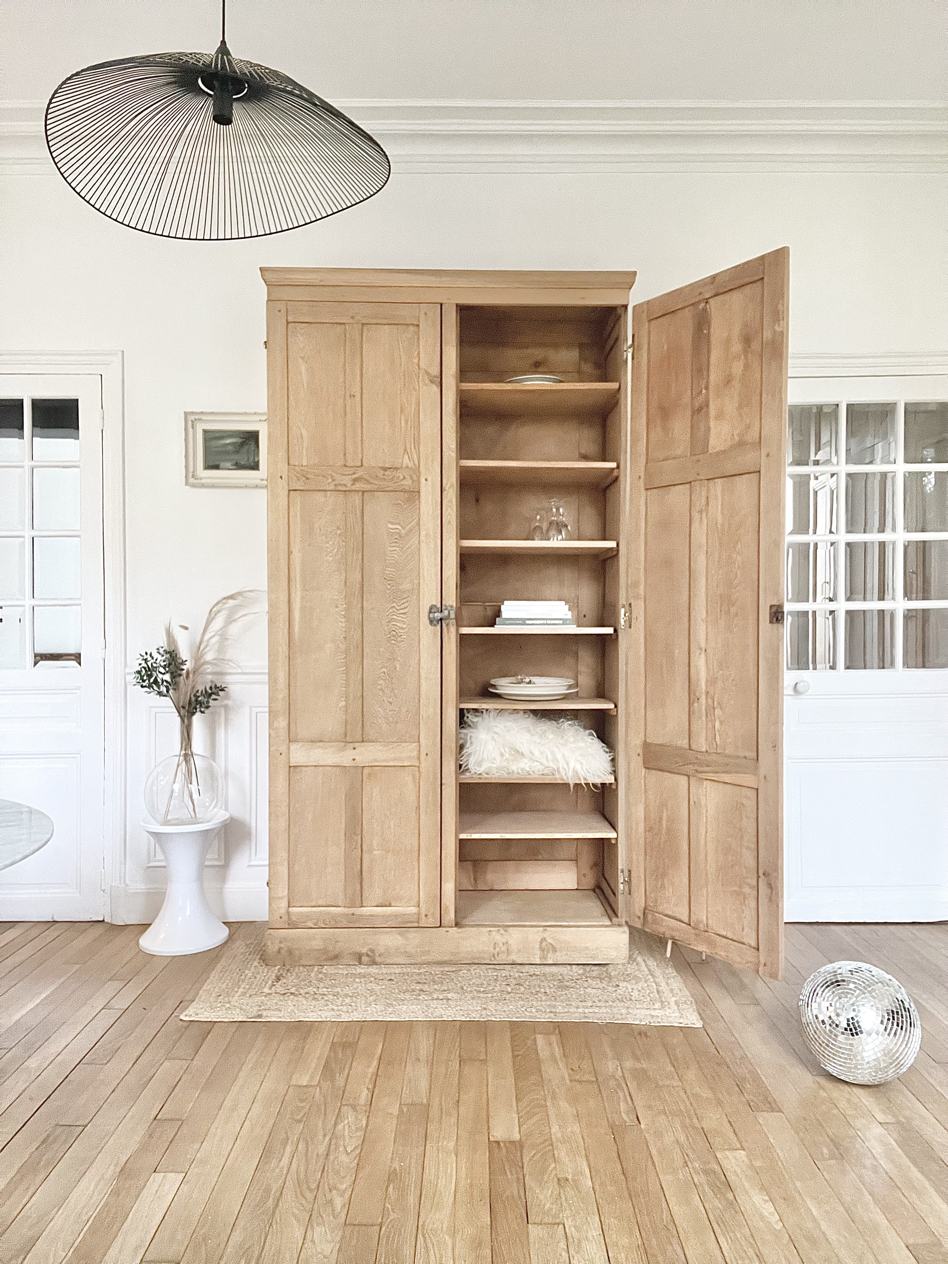 Armoire parisienne de métier début XXème