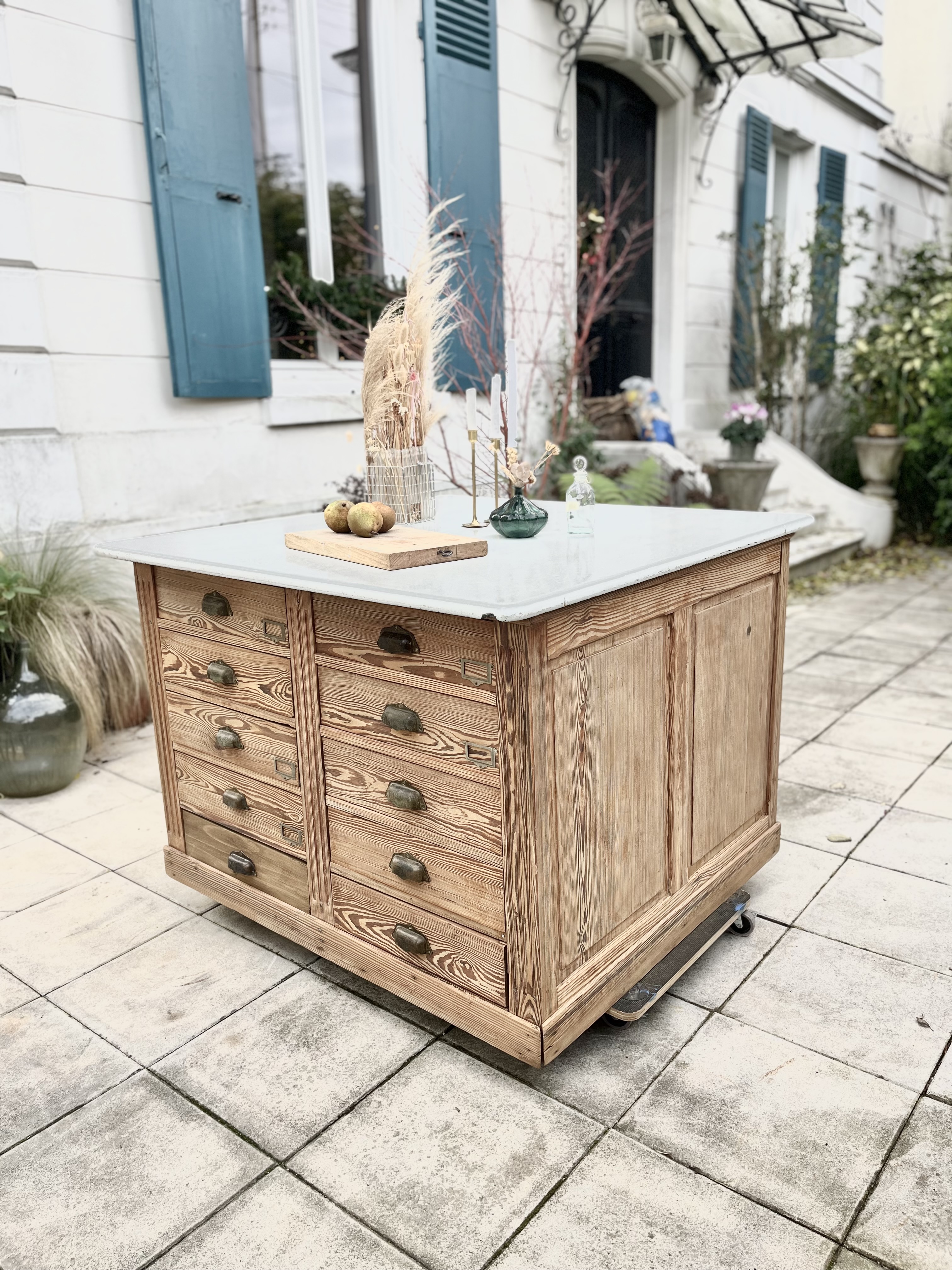 Îlot central / Présentoir  