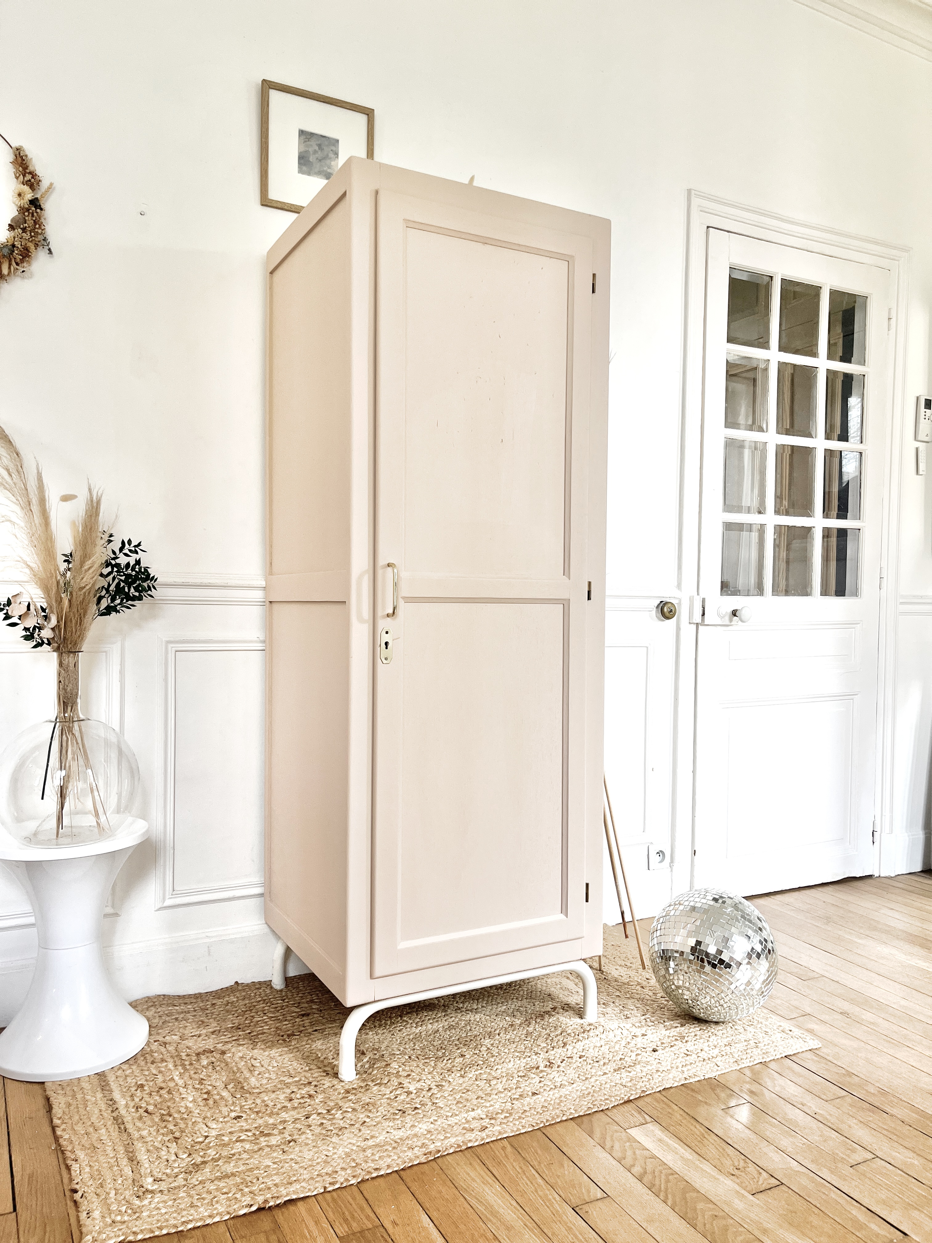 Armoire d'internat en chêne nude 