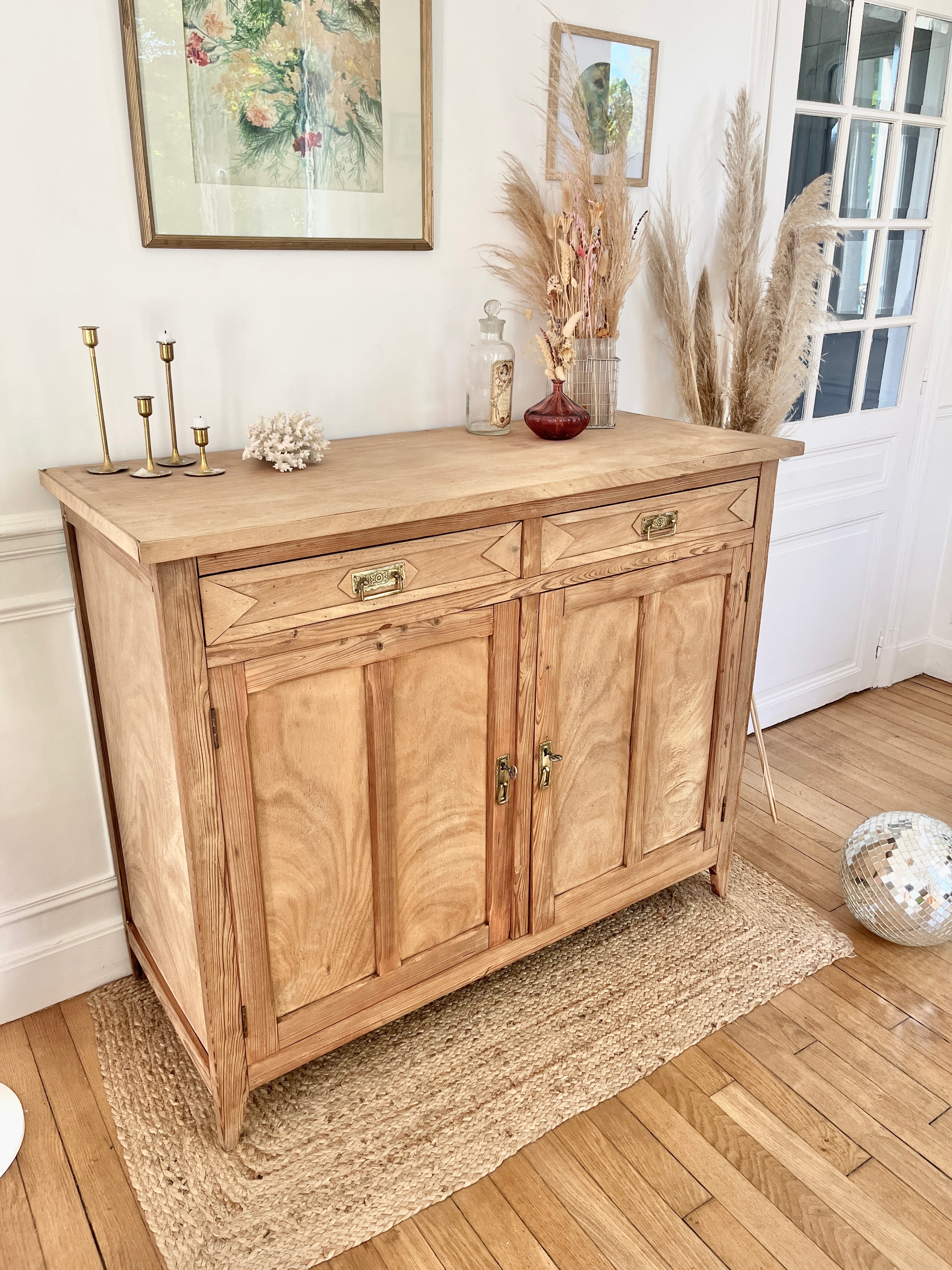 Buffet parisien vintage 