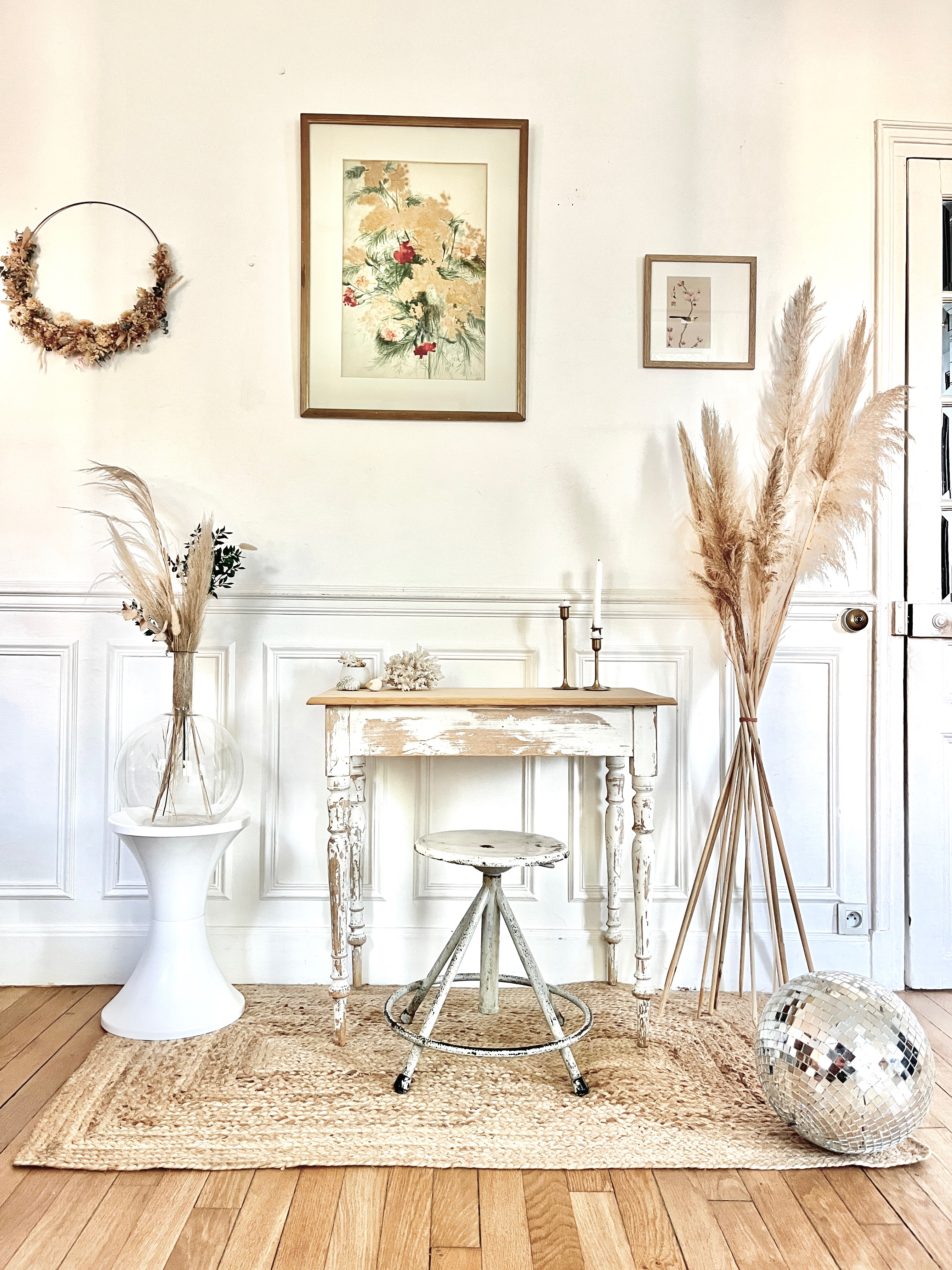Table / Bureau patine antienne blanche