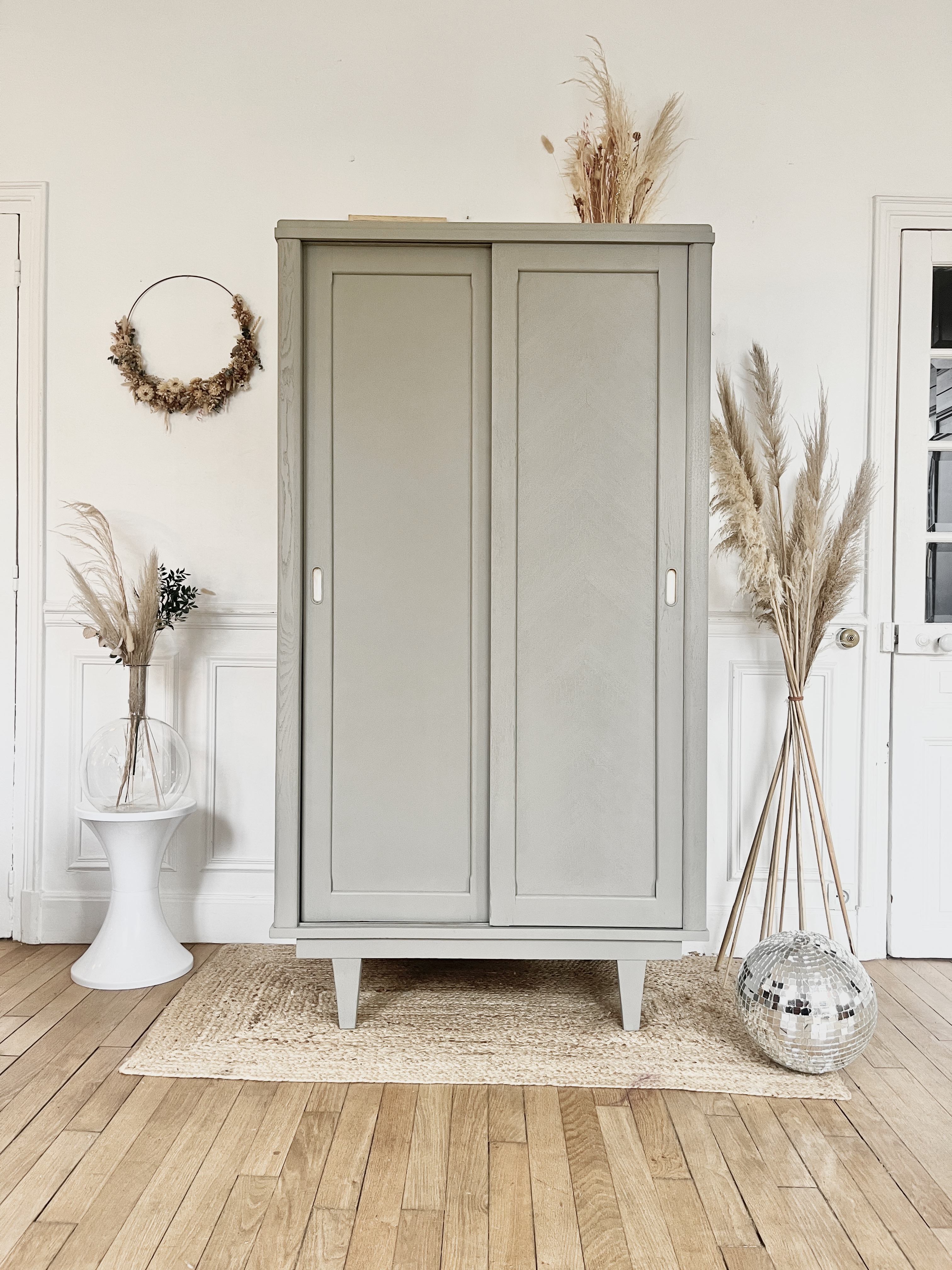 Armoire parisienne portes coulissantes 
