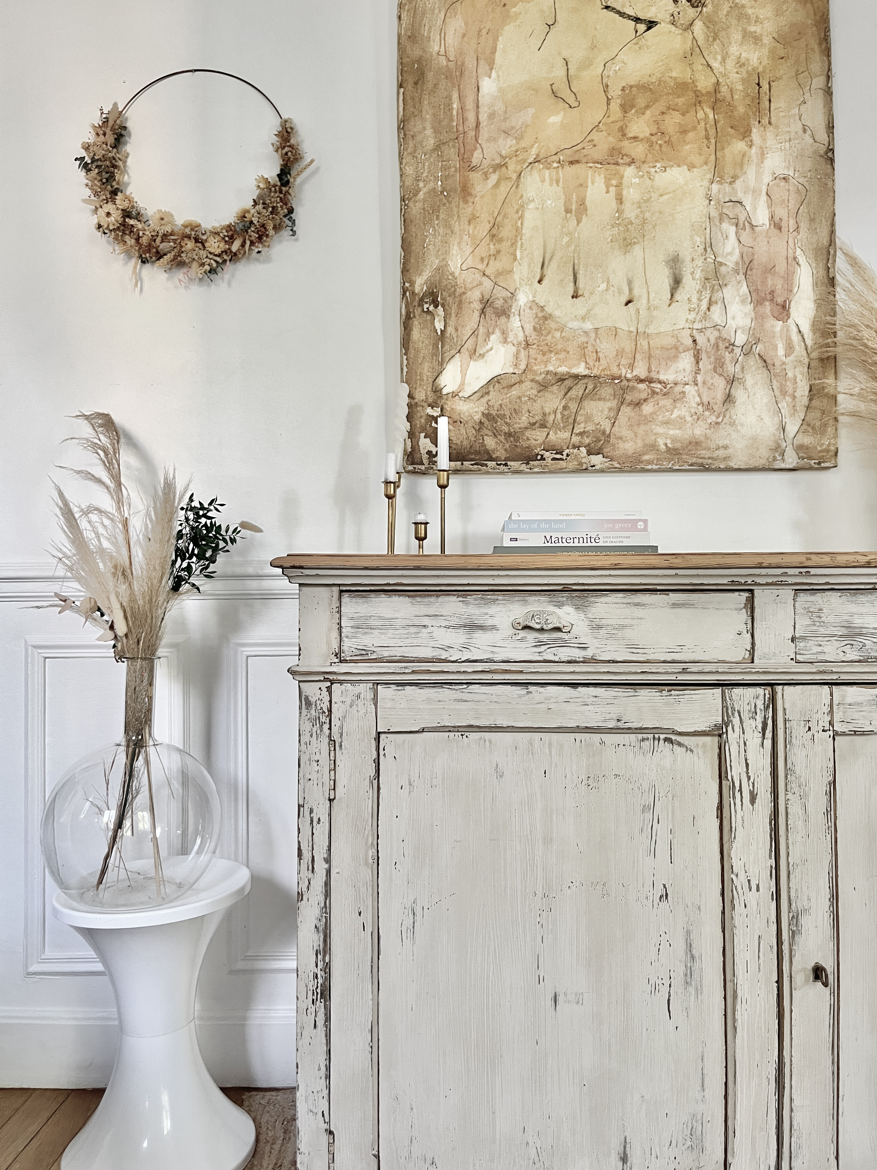 Buffet ancien patiné