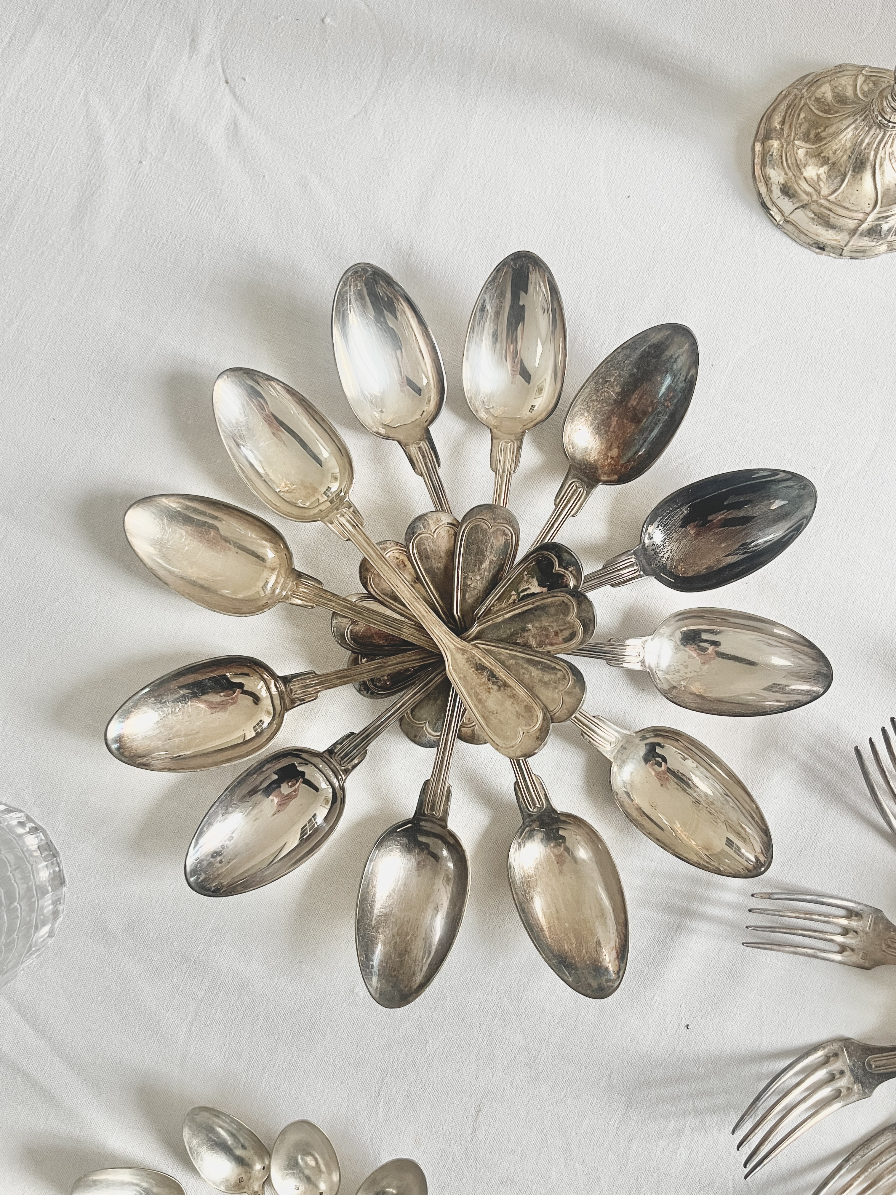 Ensemble de cuillères en argent vintage