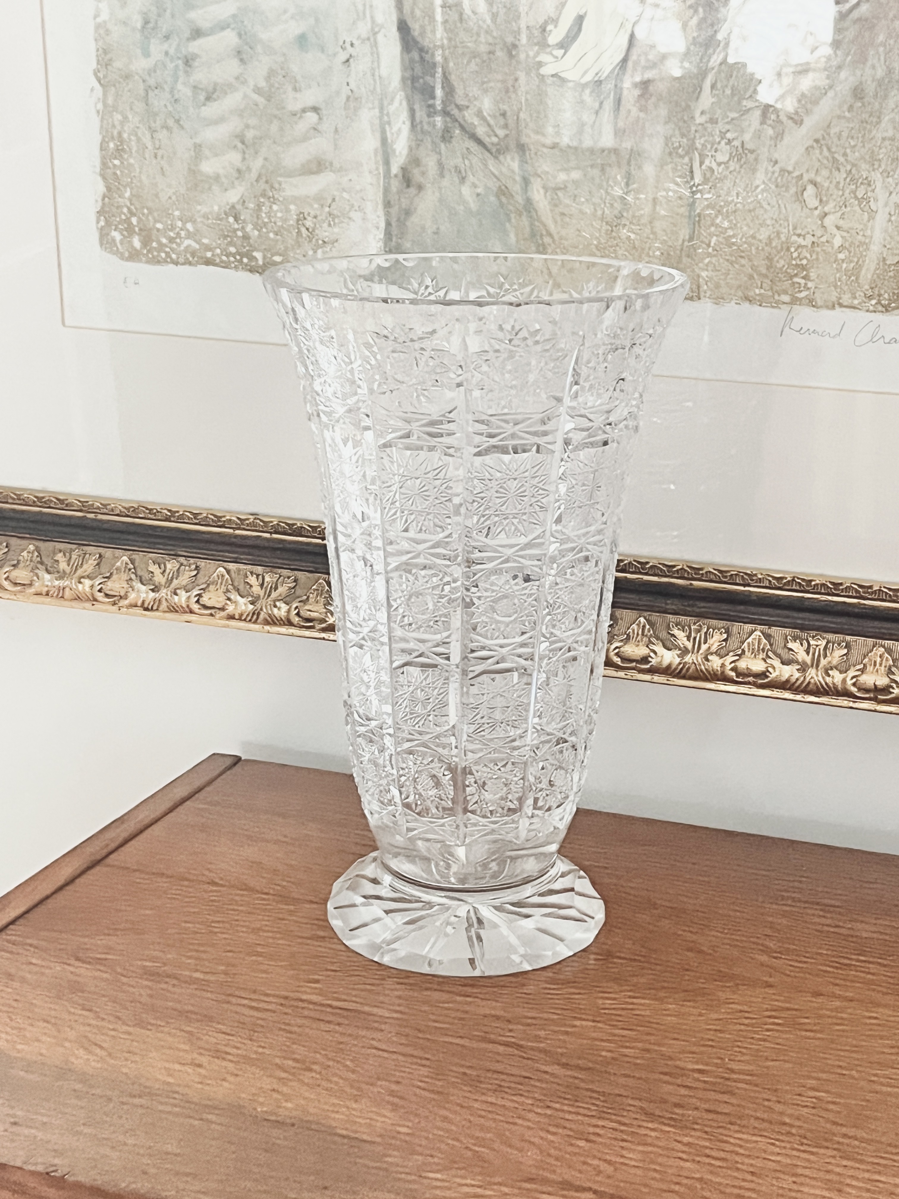 Vase en cristal gravé