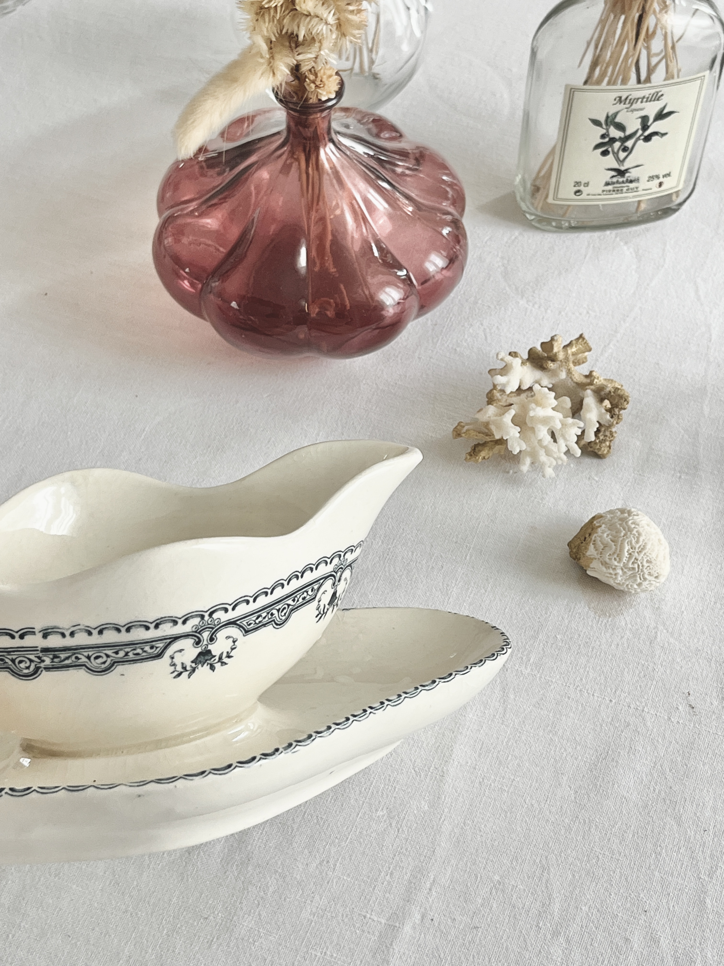 Saucière en Terre de fer ancienne