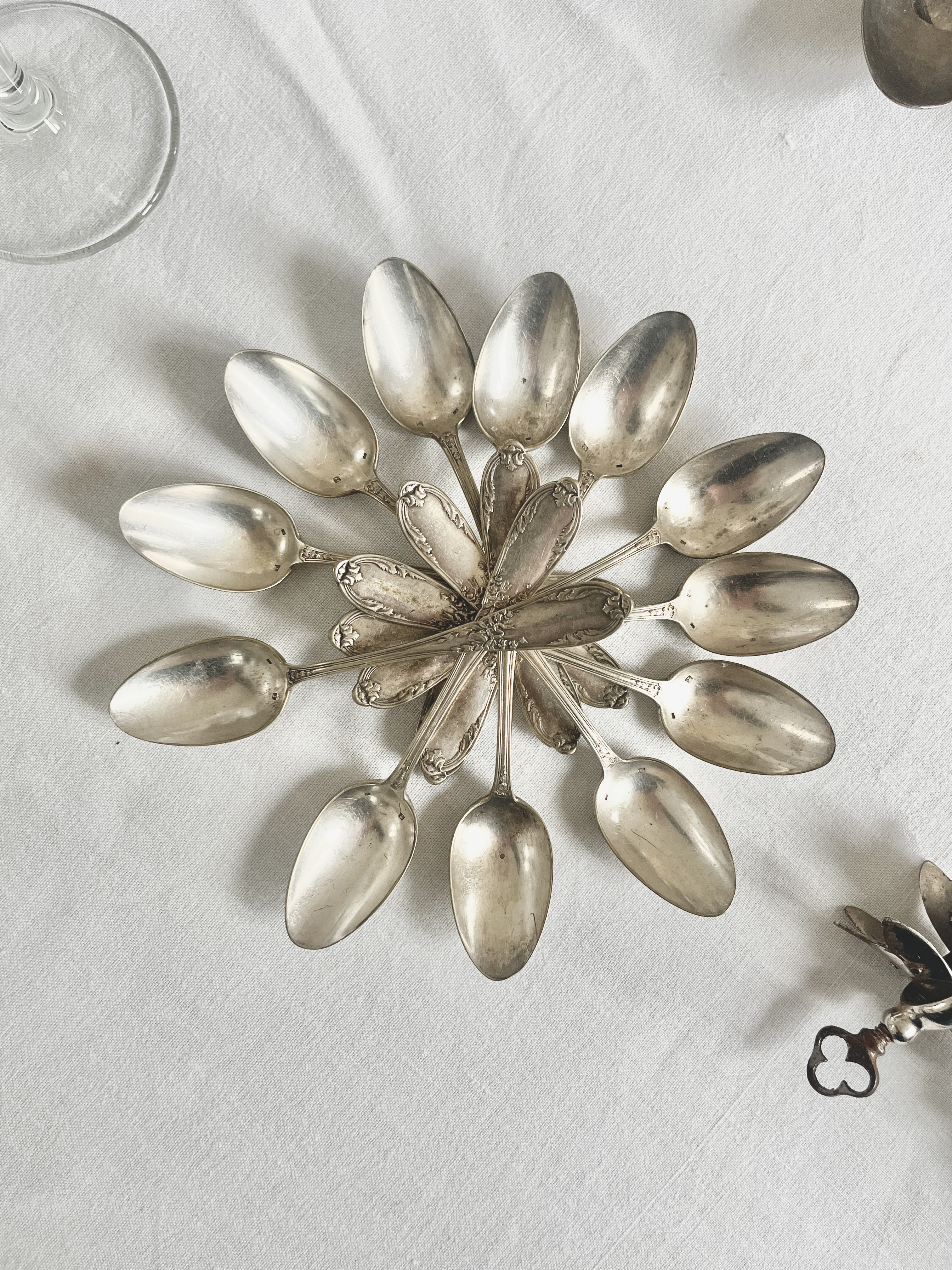 Lot de petites cuillères en argent vintage