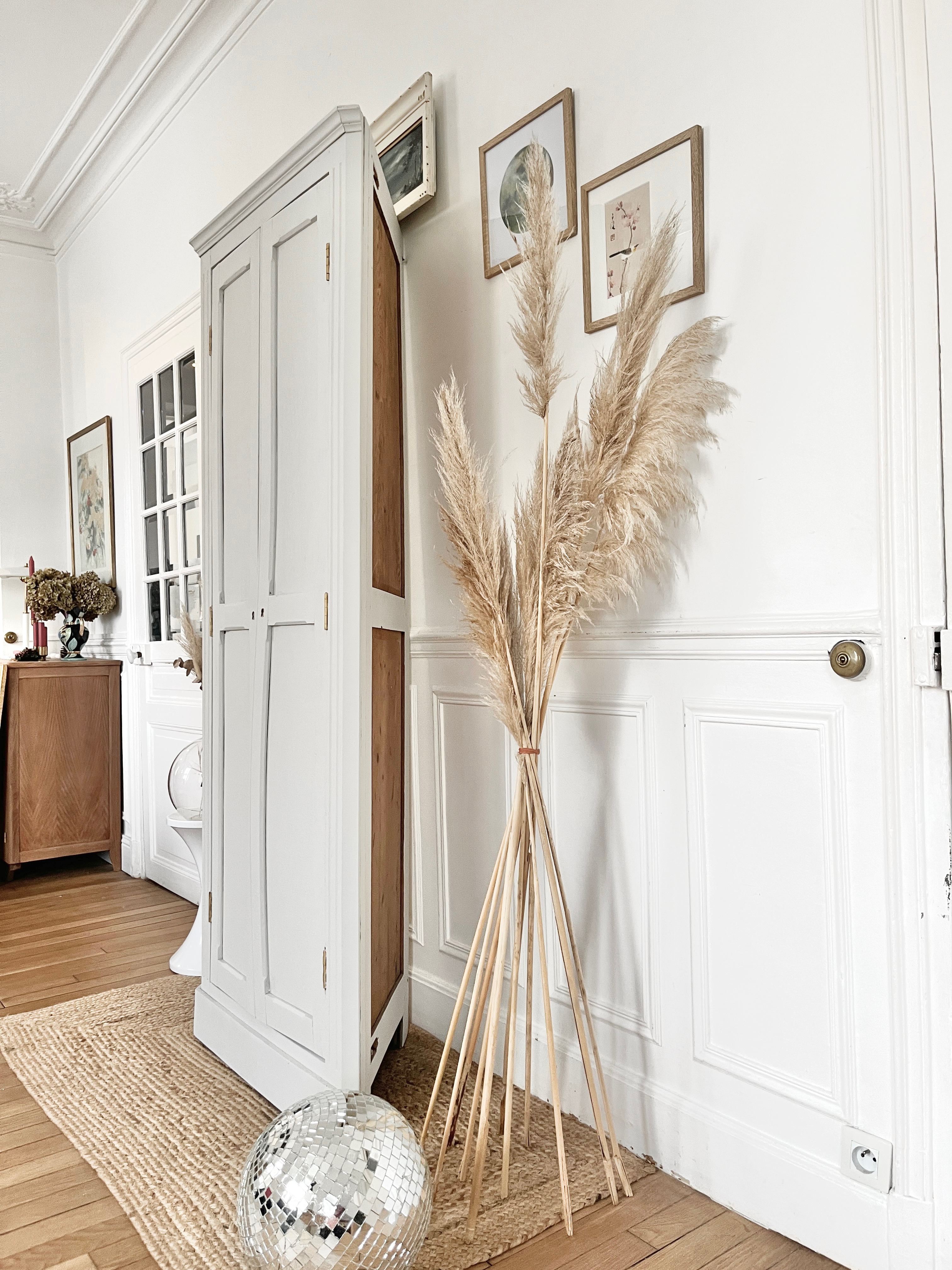 Encoignure parisienne 