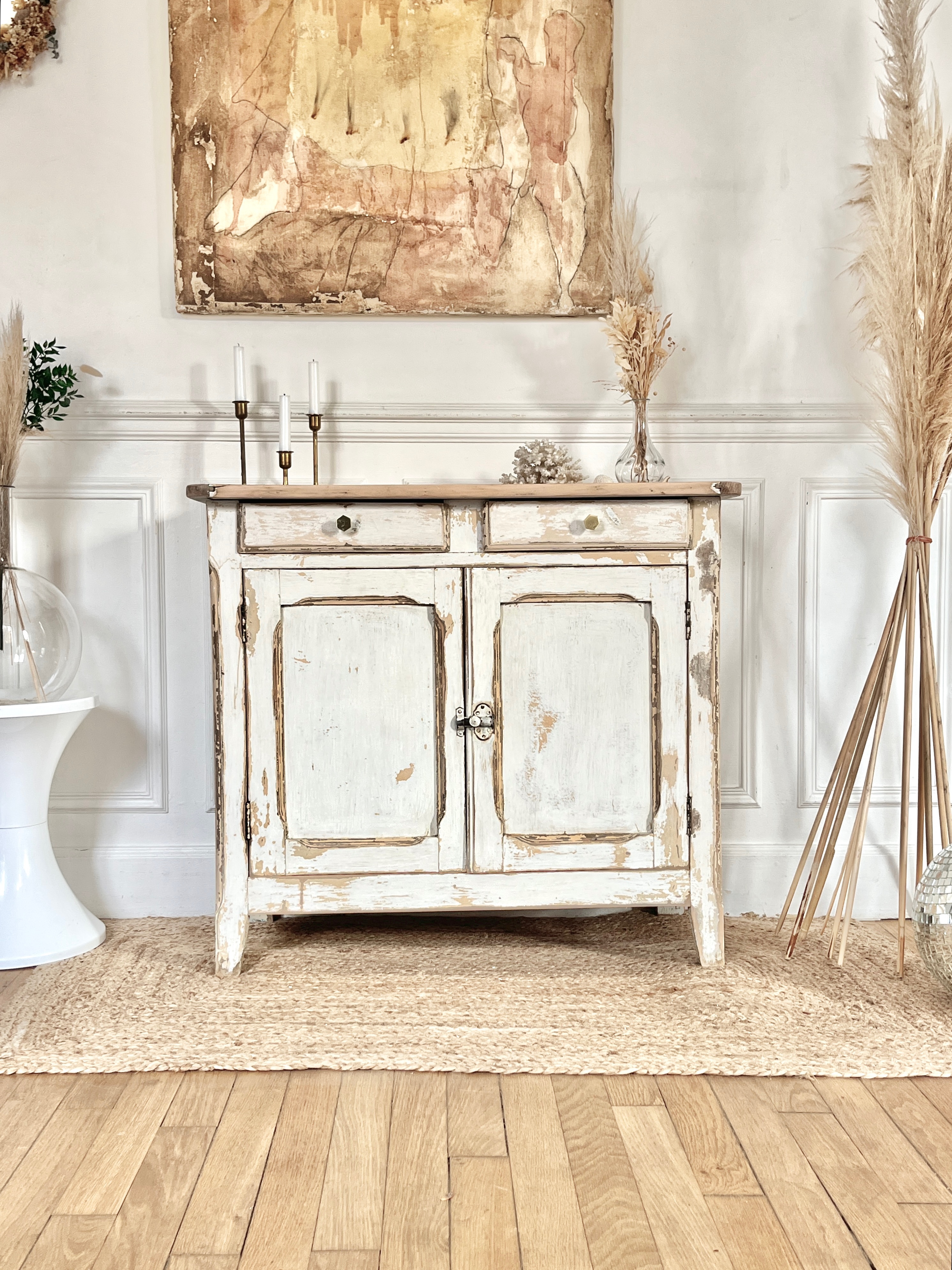 Buffet parisien patine nude et crème 