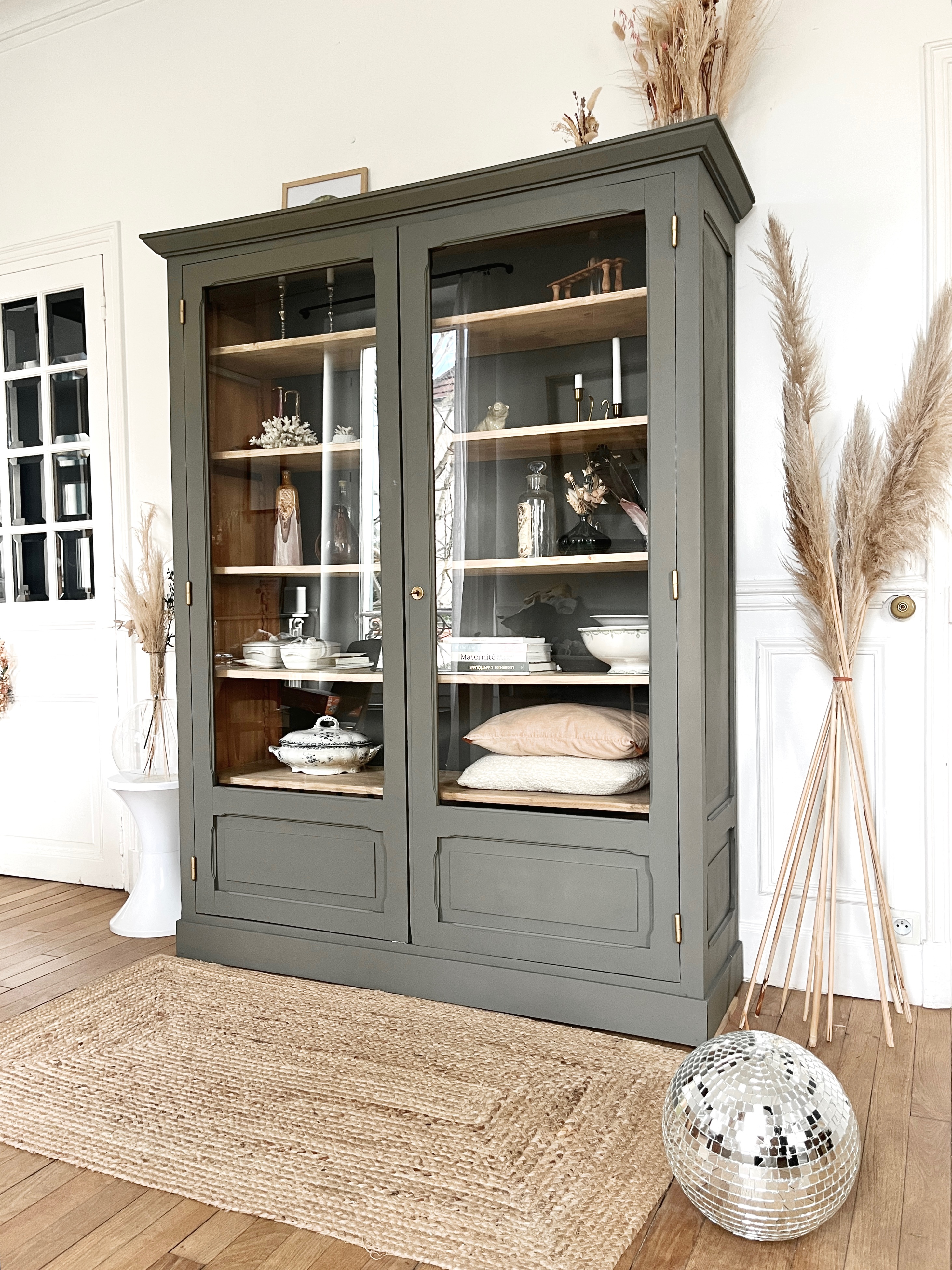 Armoire vitrée parisienne année 30