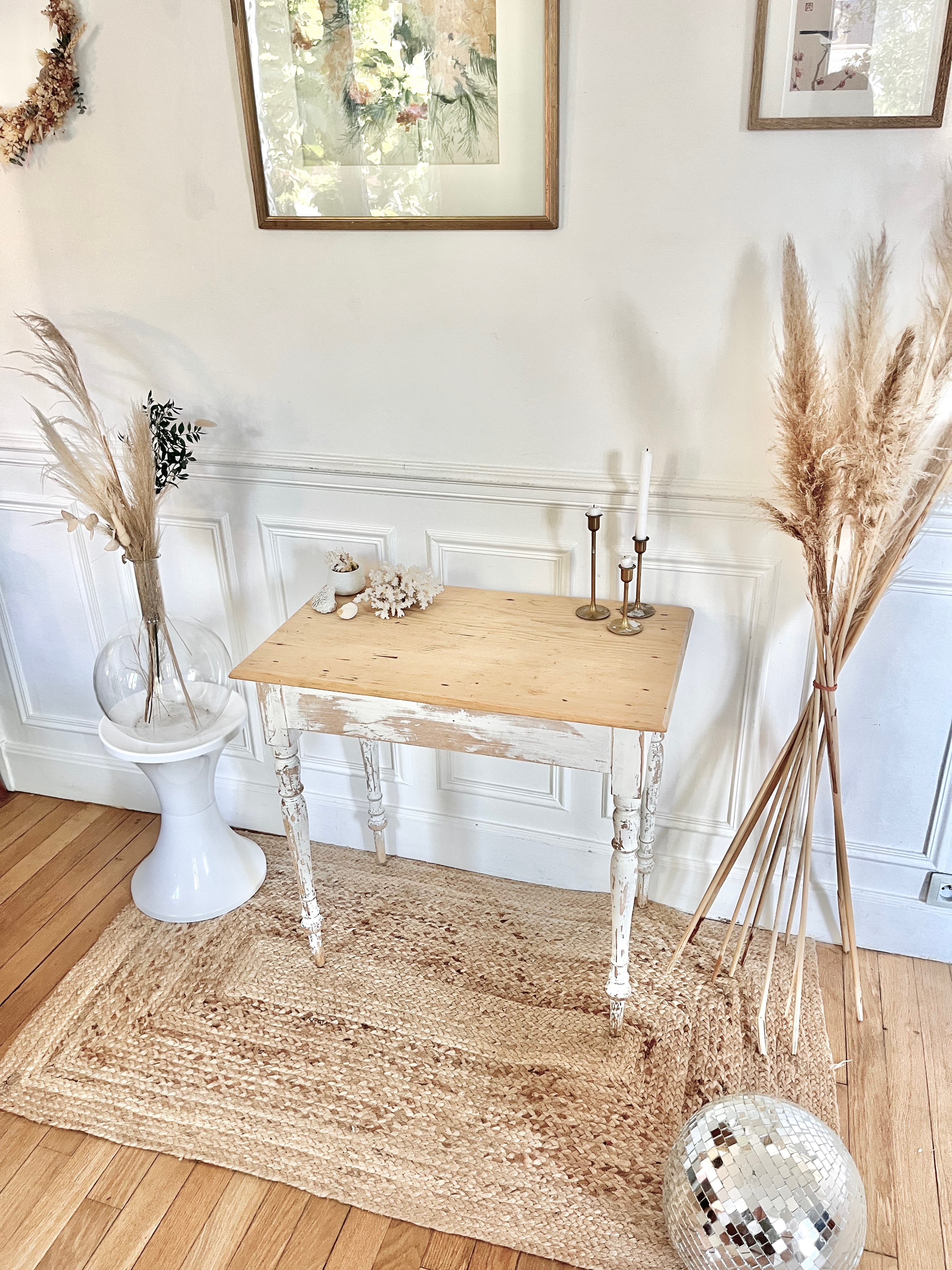 Table / Bureau patine antienne blanche 