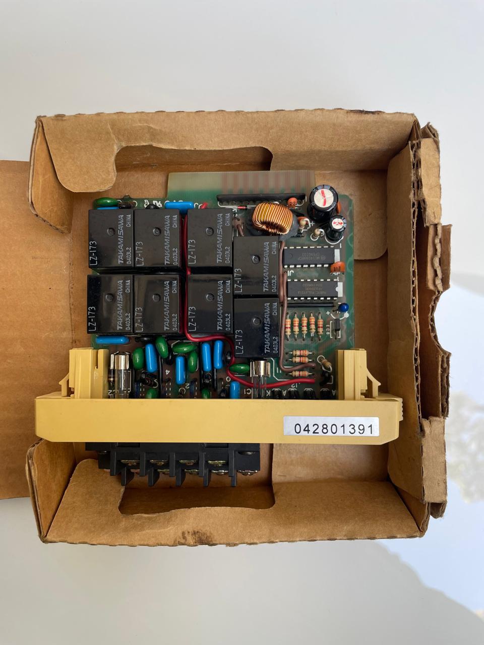 Koyo Electronics Kostac E-01T-4157 Relay Output Programmable Controller
