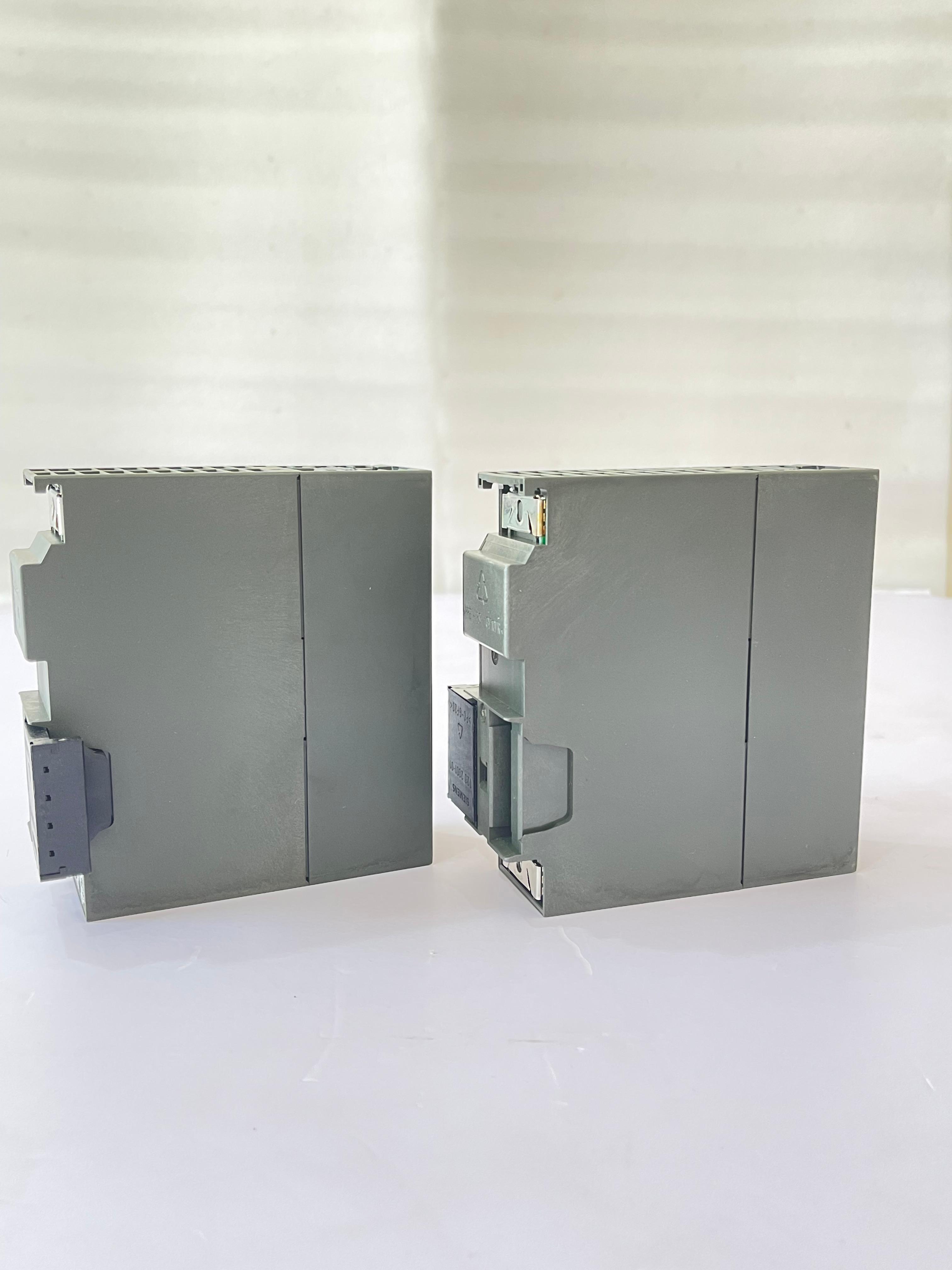 SIEMENS SIMATIC S7-300 DIGITAL INPUT MODULE 6ES7321-1BL00-0AA0