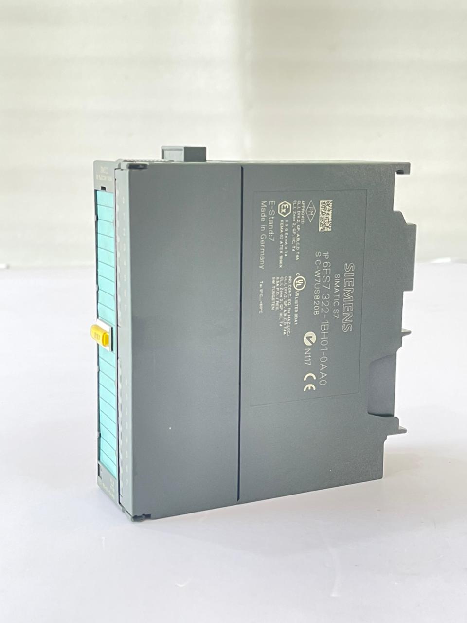 SIEMENS SIMATIC S7-300 DIGITAL OUTPUT MODULE 6ES7322-1BH01-0AA0