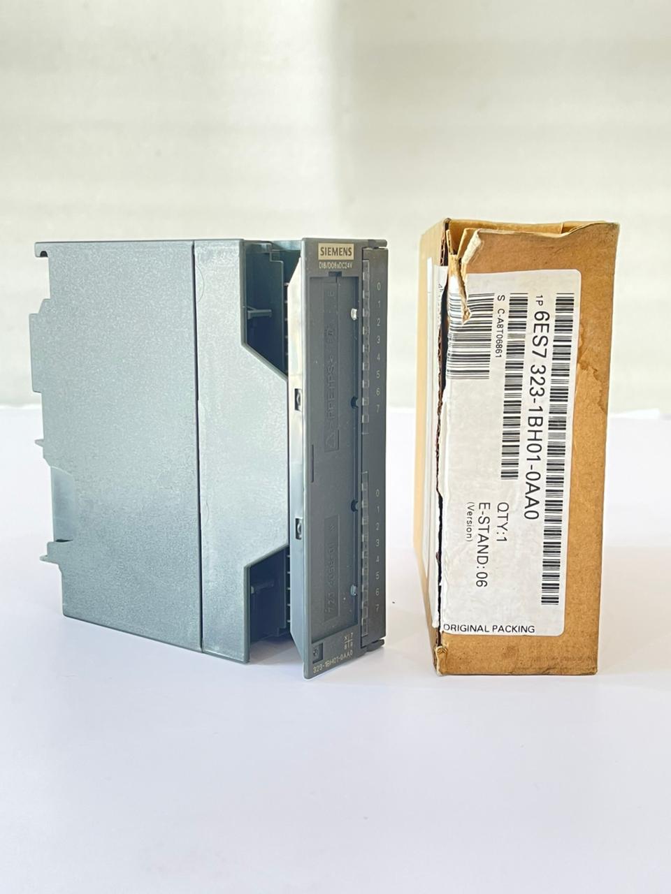 SIEMENS SIMATIC S7-300 6ES7 323-1BH01-0AA0 DIGITAL I/O MODULE