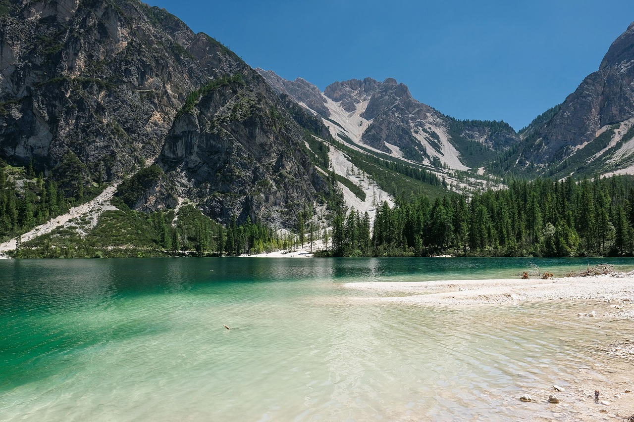 Snow-Capped Mountain Body Spritzer