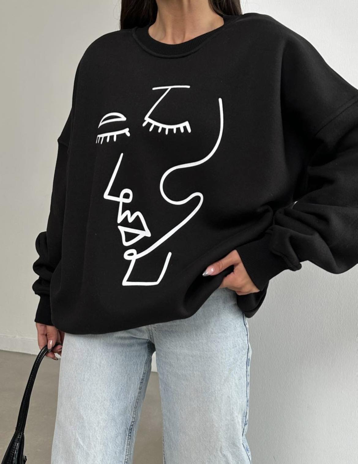 Juodas džemperis FACE