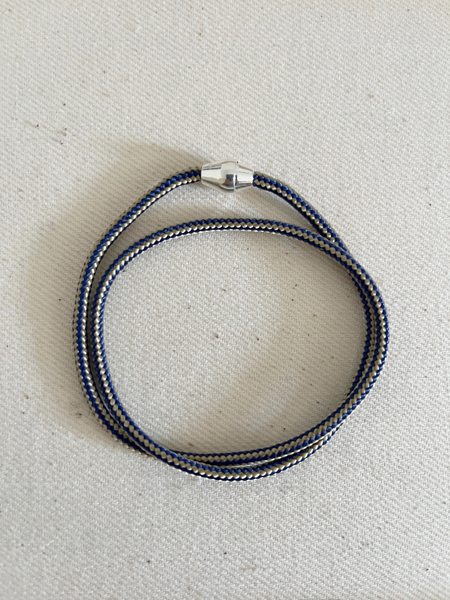 Le TRESSé² - Bracelet double tour en paracorde, fermoir argent 925