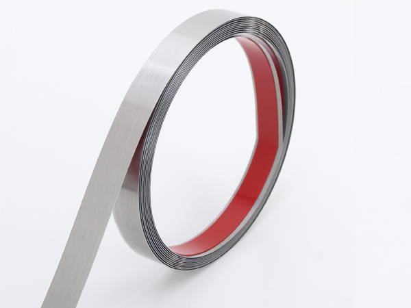 FITA PRATA VINIL 3MX10MM ACABAMENTO P/ ADESIVO DE PAREDE 3D UV LUAZA