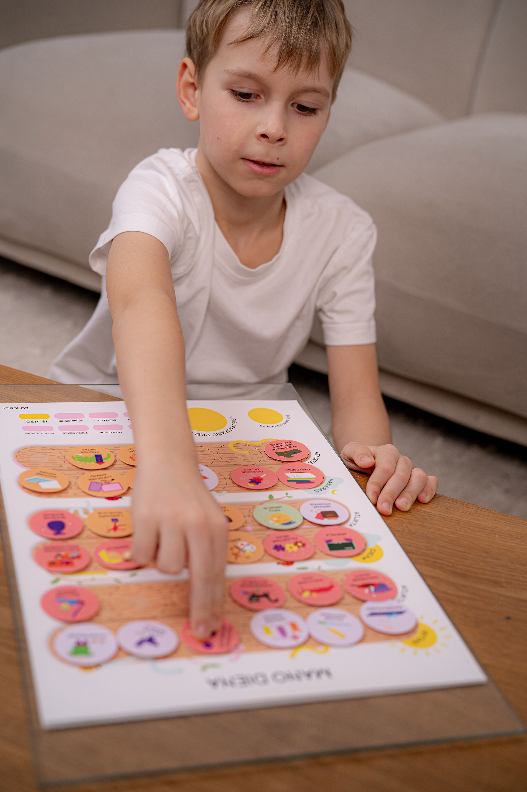 Vaiko dienotvarkė - interaktyvus įpročių ir pareigų planuoklis