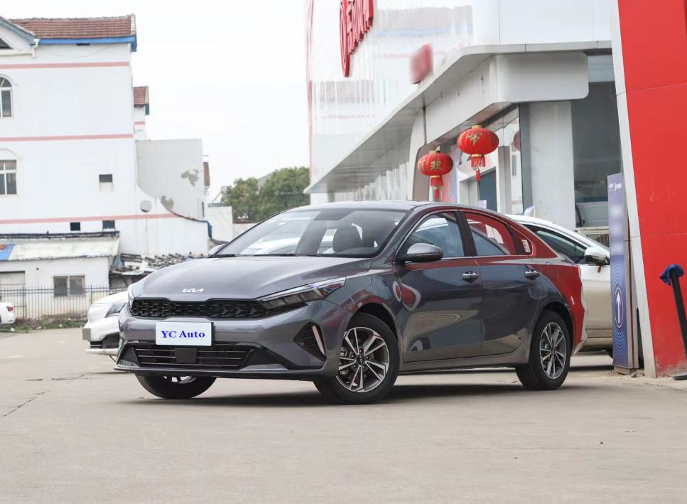 KIA K3 2023 1.5L CVT Deluxe