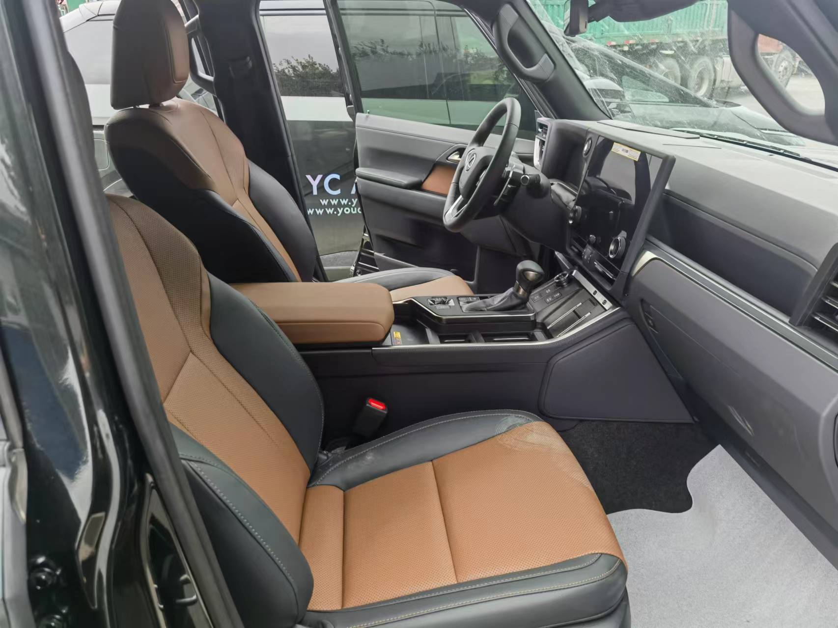 2024 Lexus GX550 Canada Premium Premium Displacement 3.4T