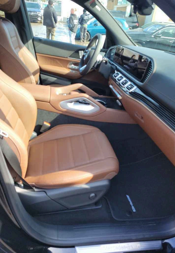 Mercedes-Benz GLS450 Build sheet/Black on Brown