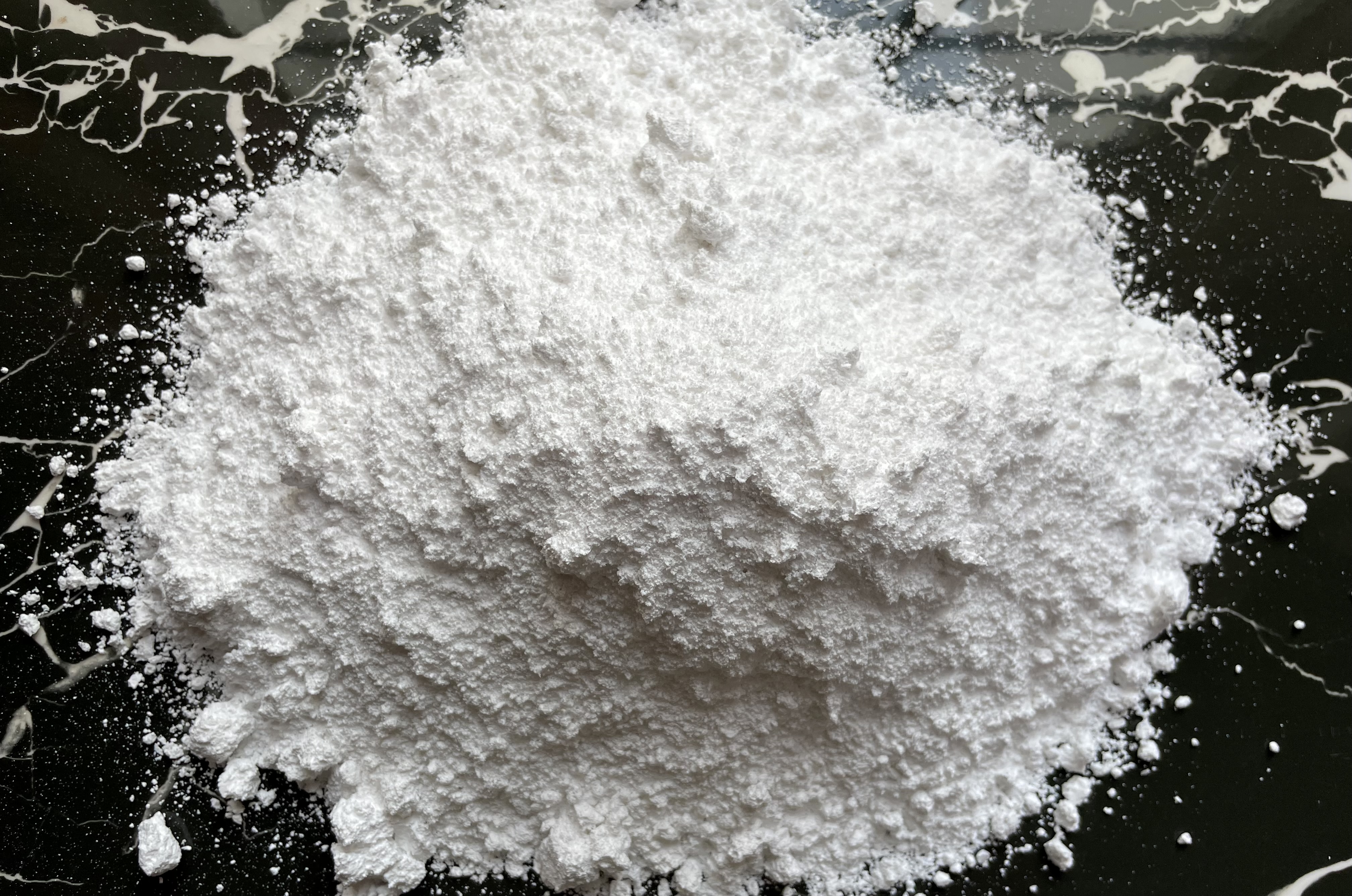 Fresh White ‘Ready to Mix’ GymChalk Powder