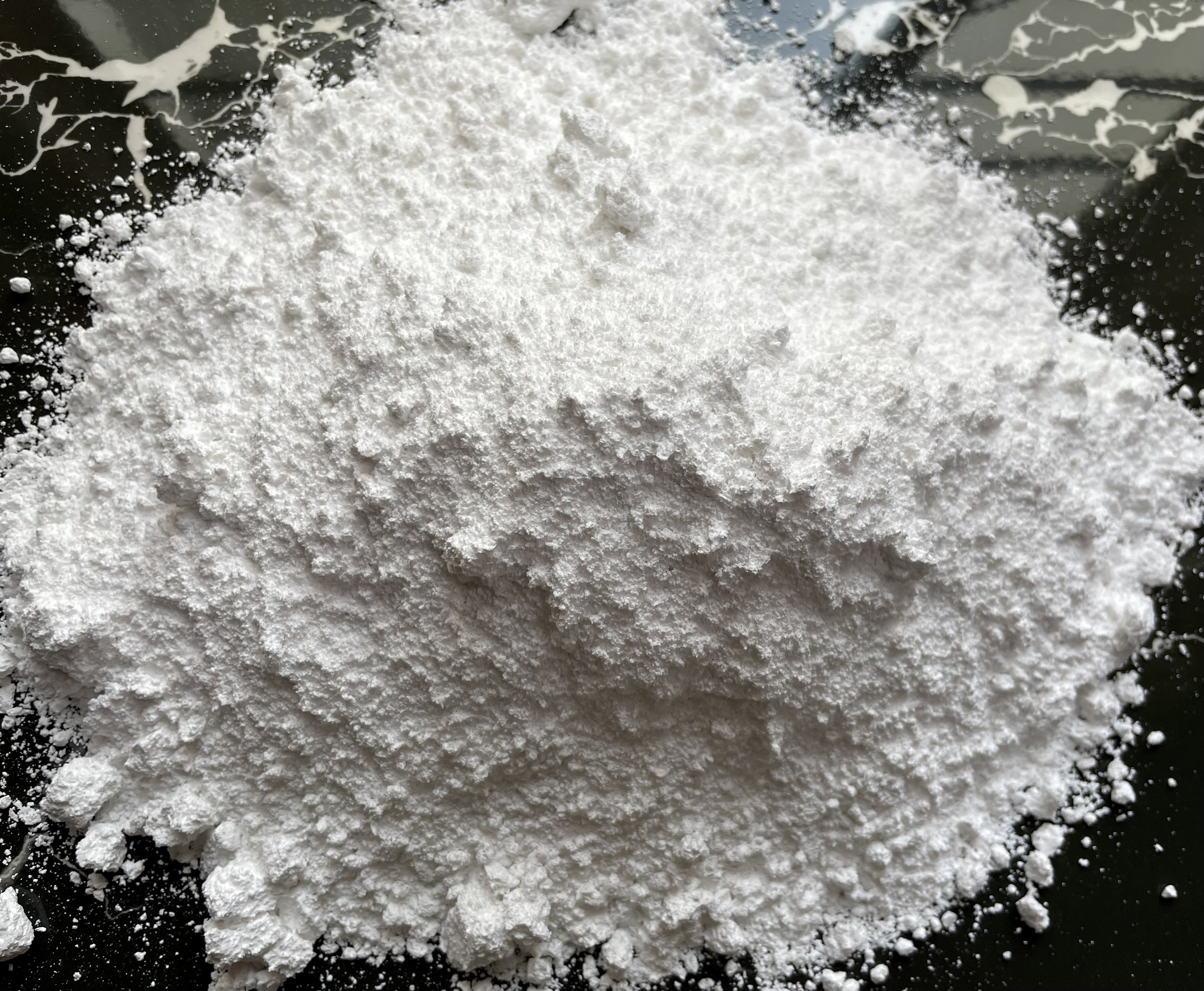 Fresh White ‘Ready to Mix’ GymChalk Powder