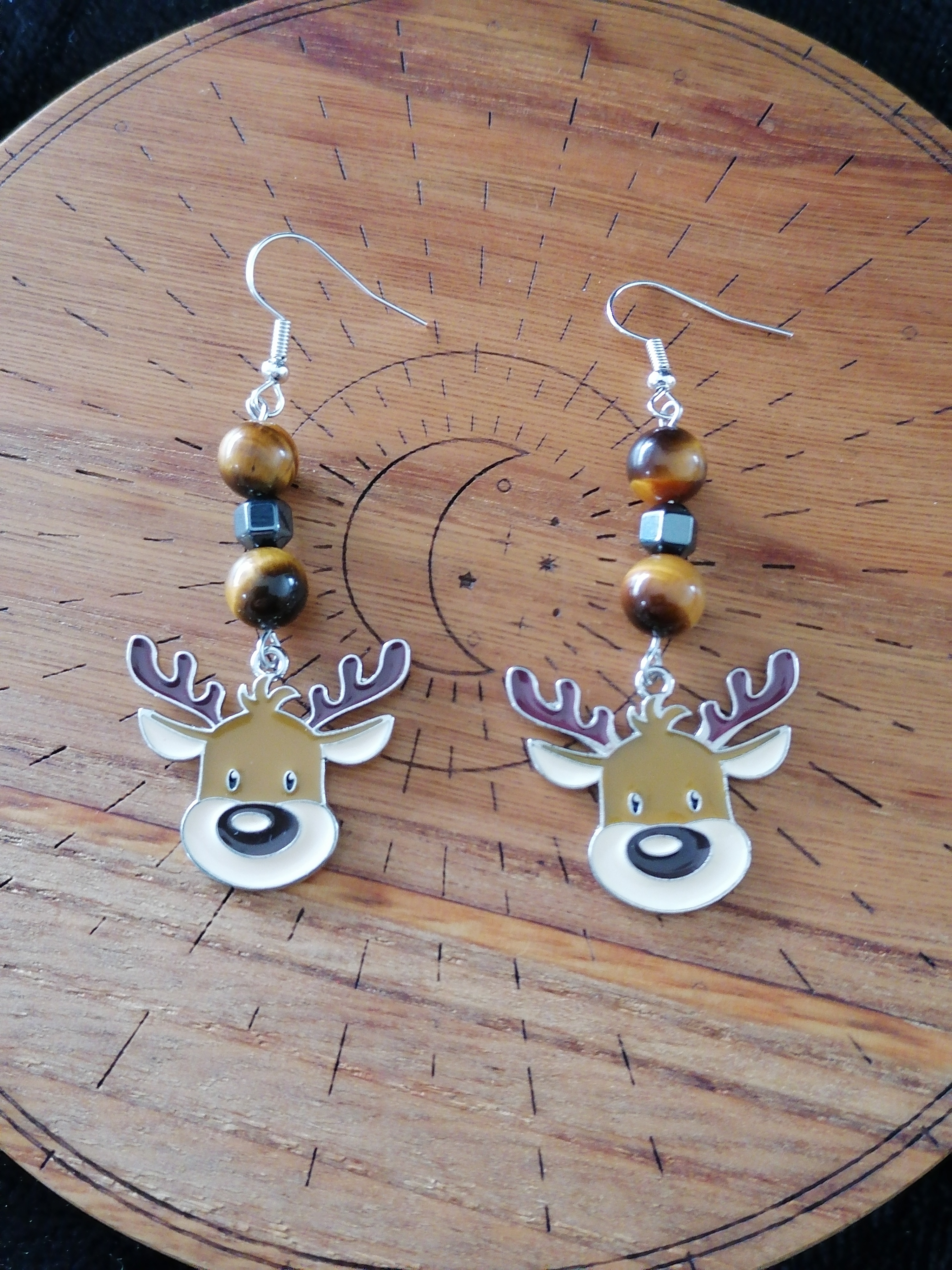 Boucles d'oreilles "caribou" en œil de tigre et hématite 