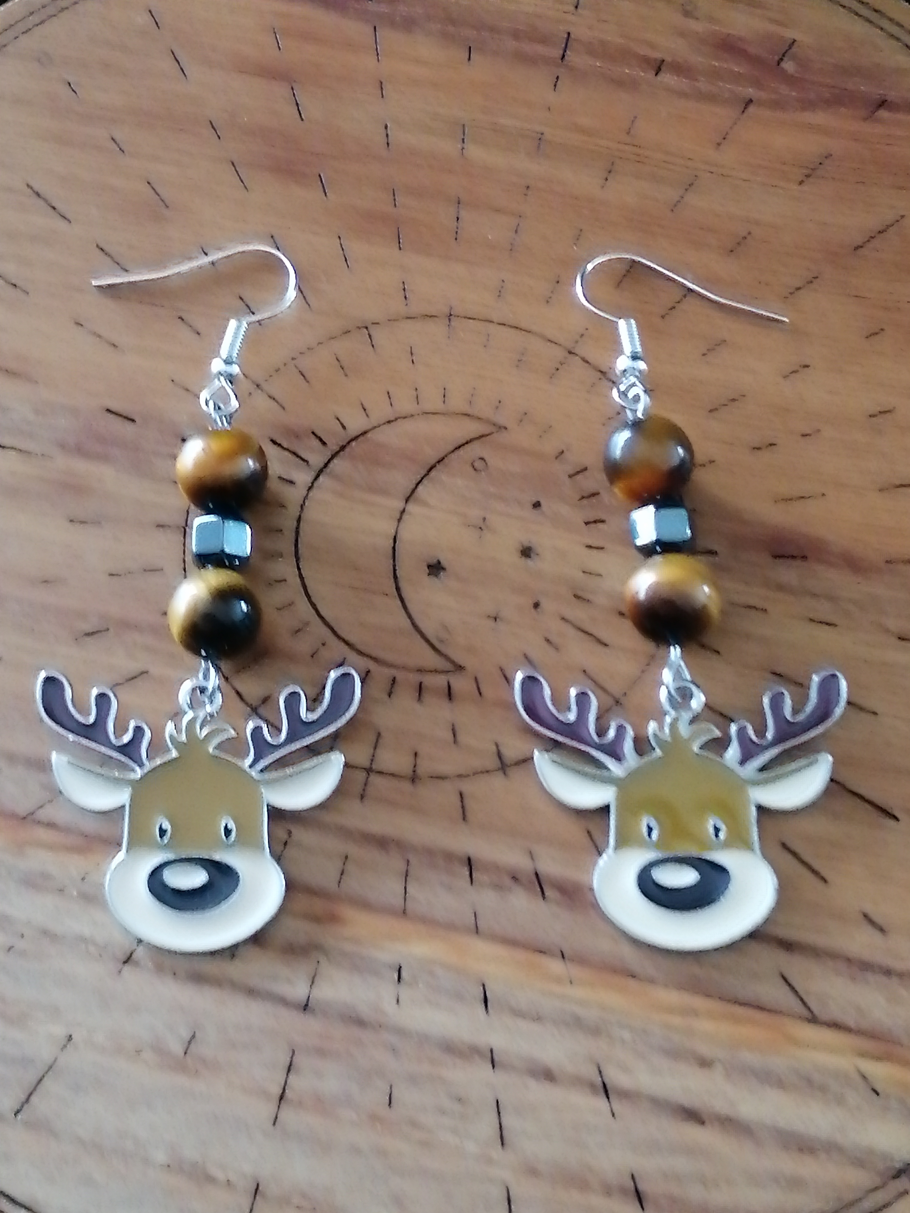 Boucles d'oreilles "caribou" en œil de tigre et hématite 