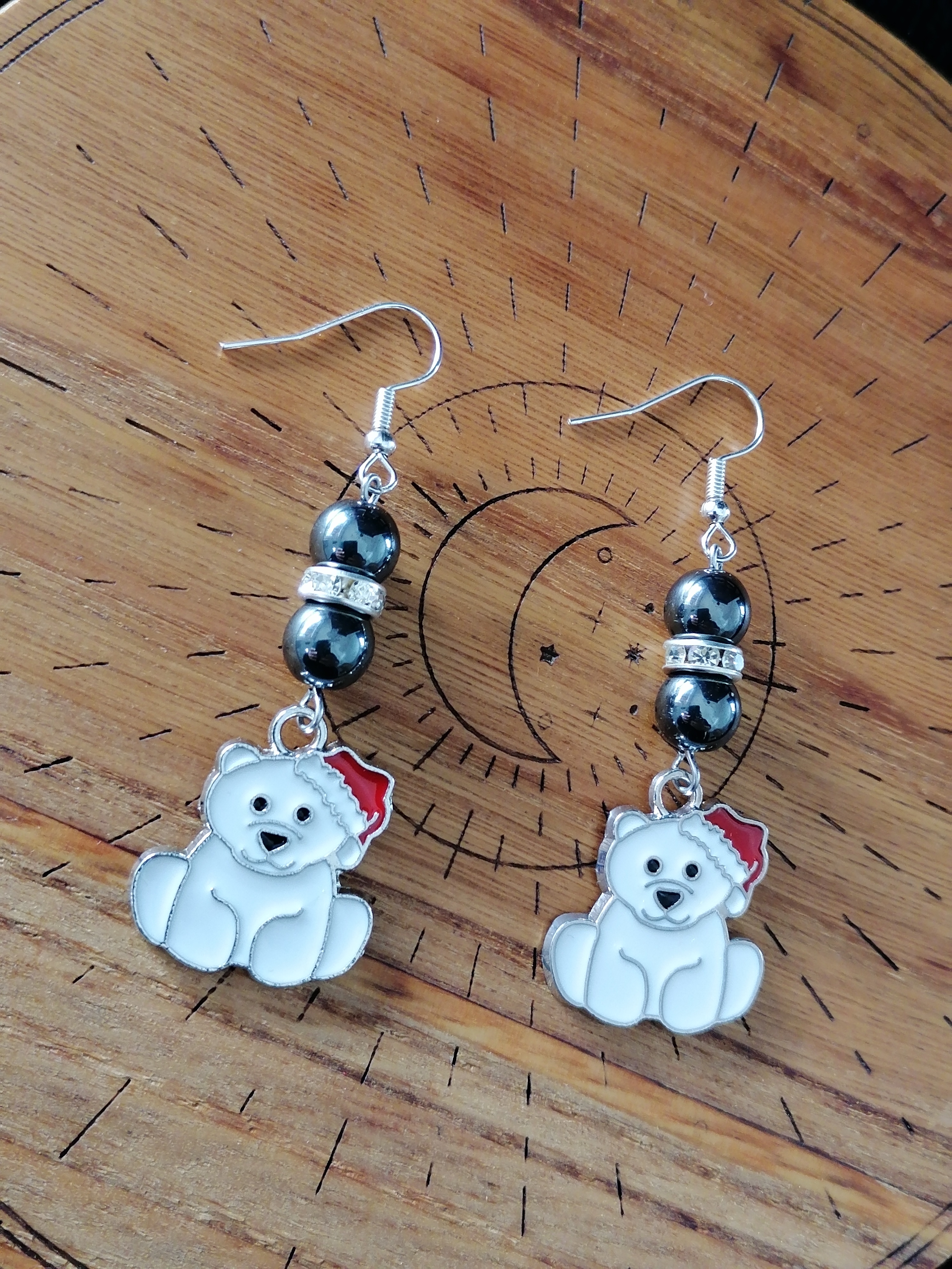 Boucles d'oreilles "ours polaire" en hématite 