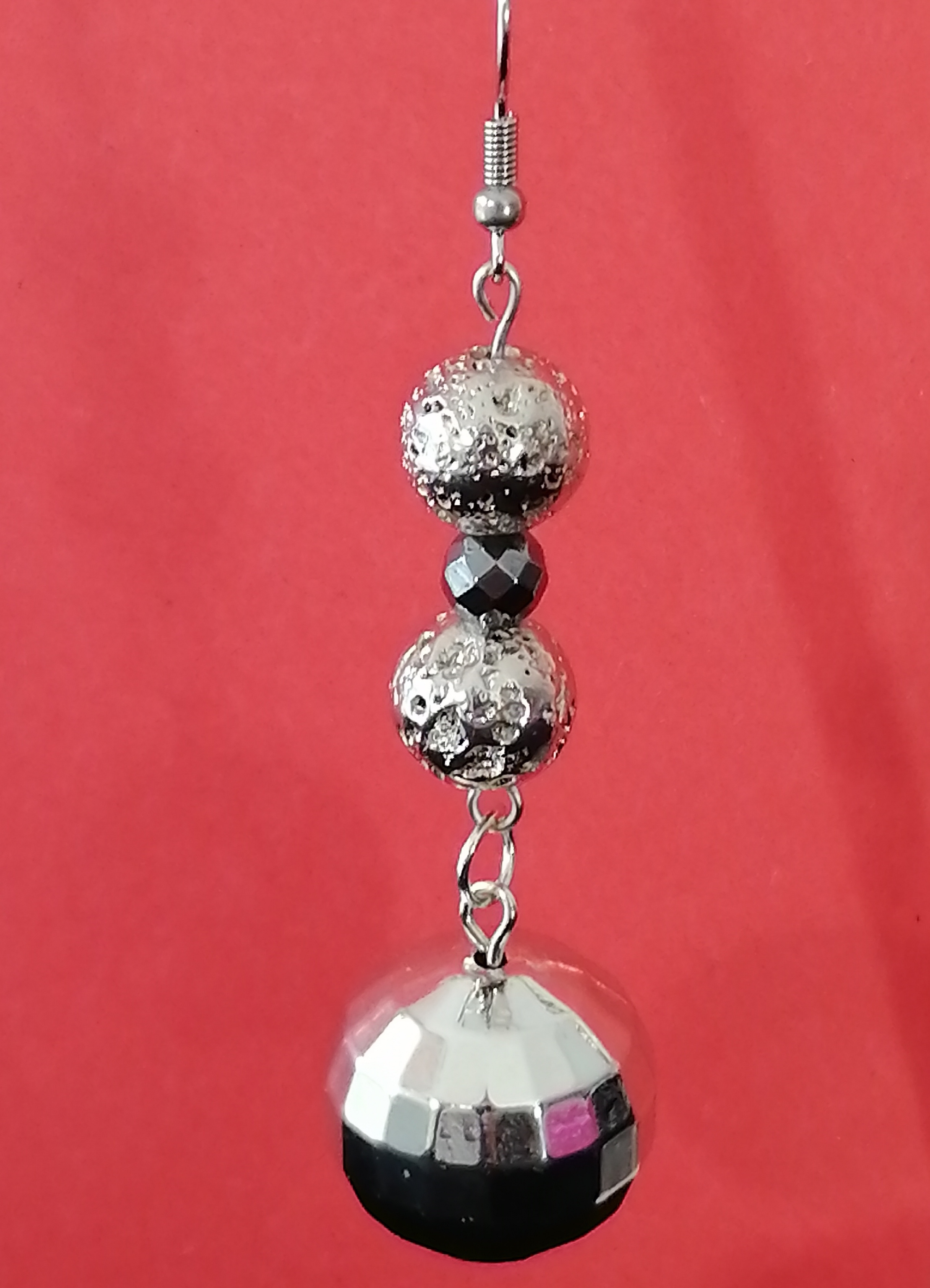 Boucles d'oreilles "disco" en hématite 