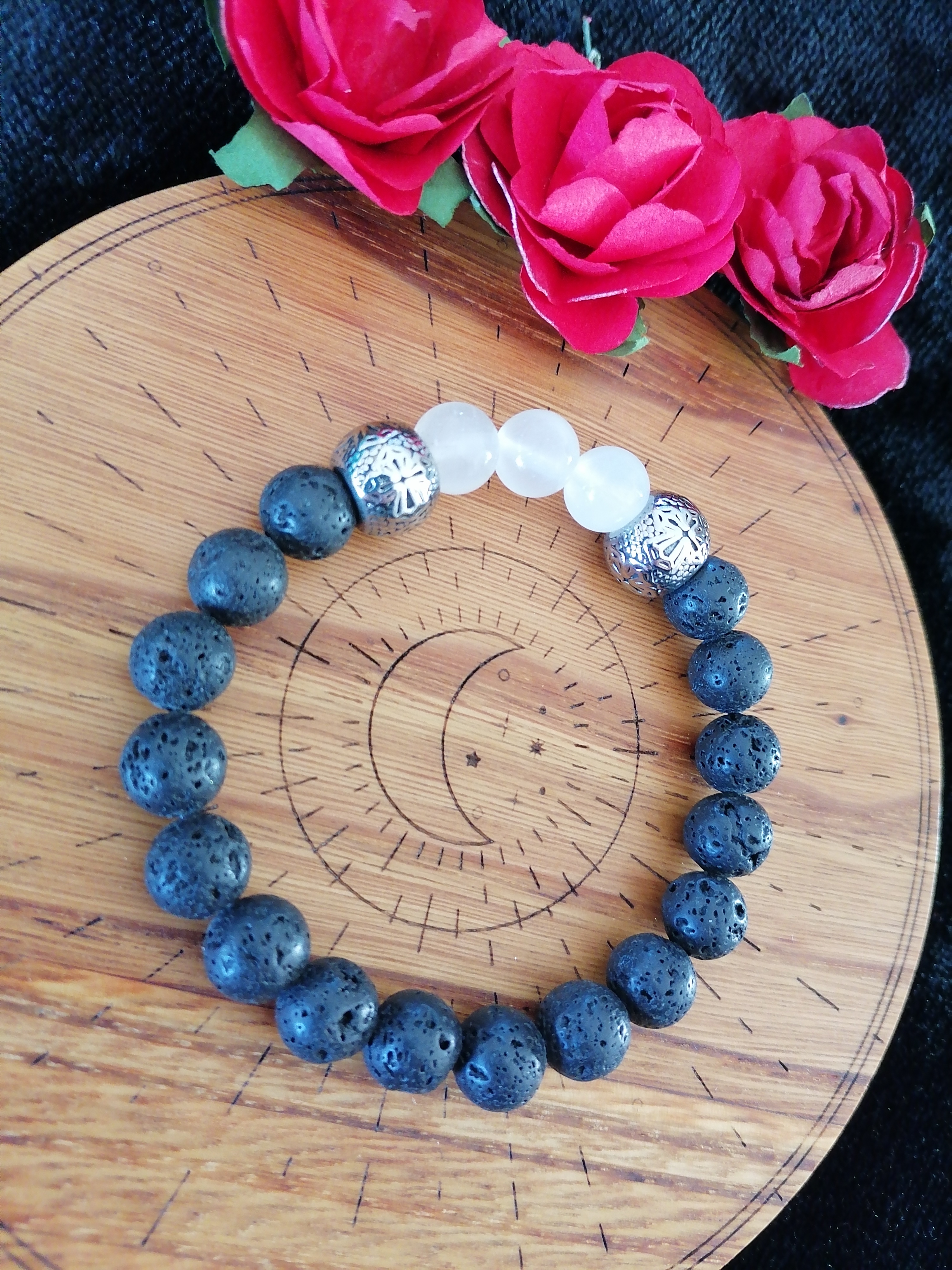 Bracelet "courage et sérénité" en pierre de lave et sélénite