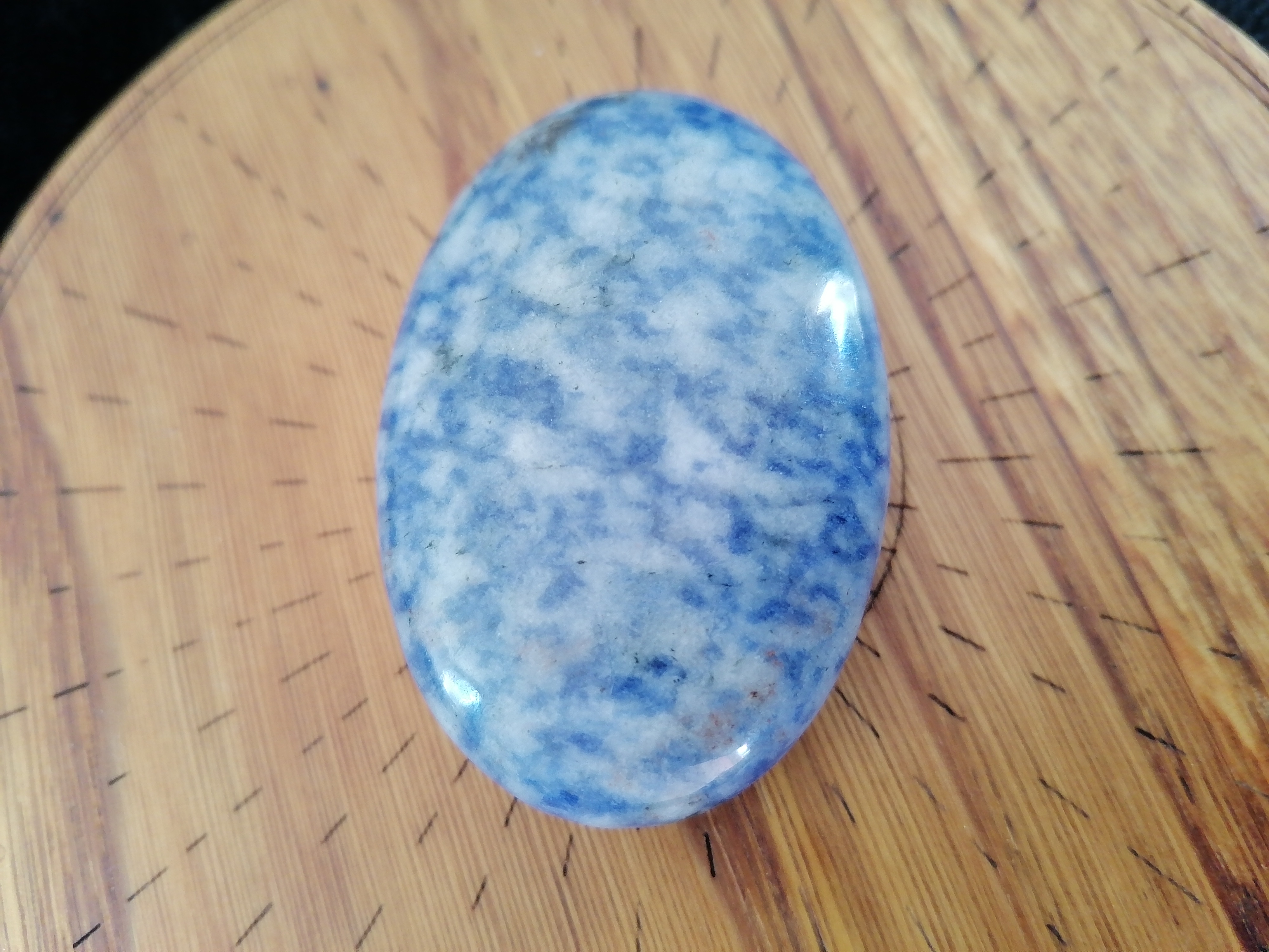 Galet roulé de sodalite XL
