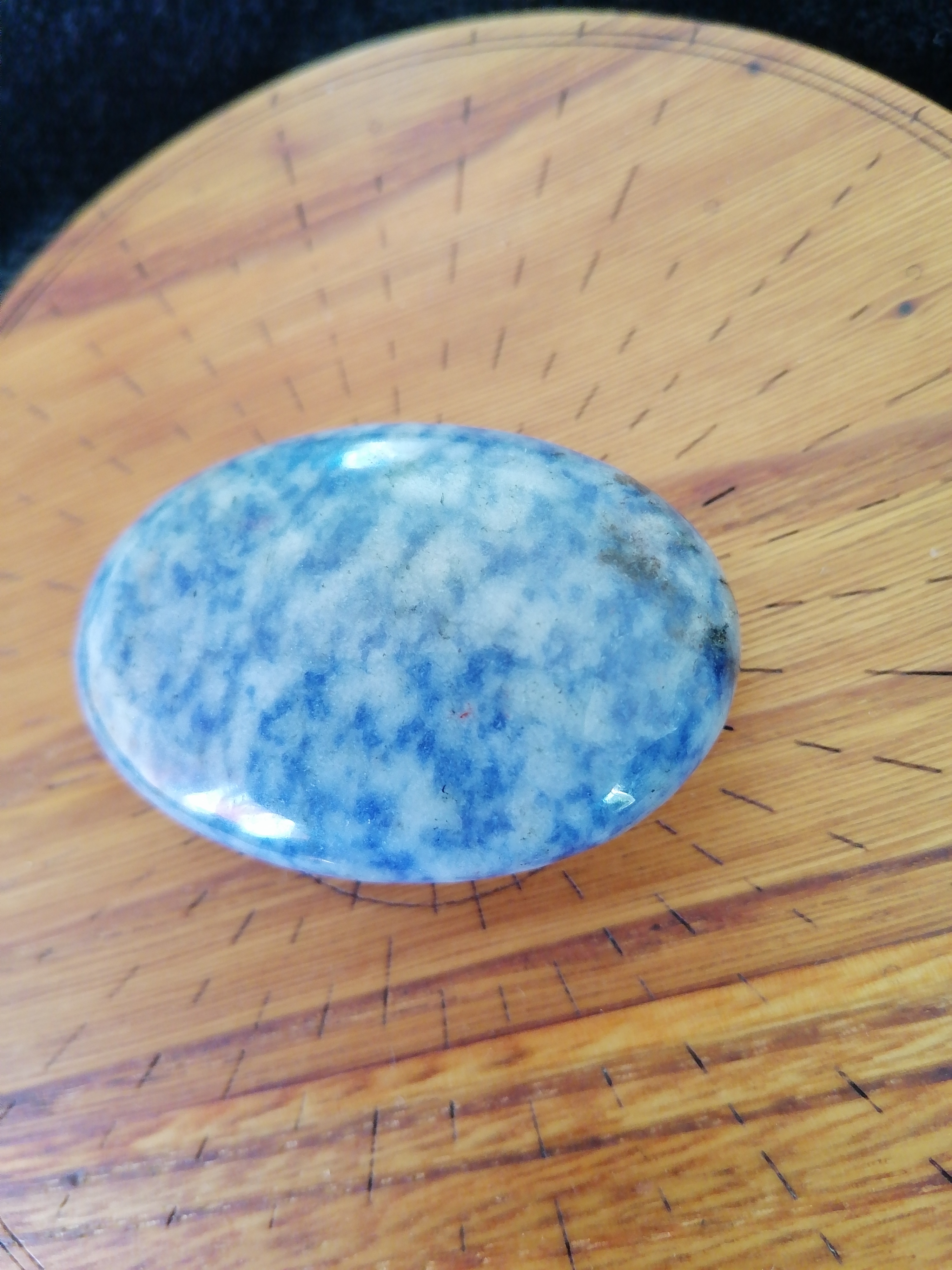 Galet roulé de sodalite XL
