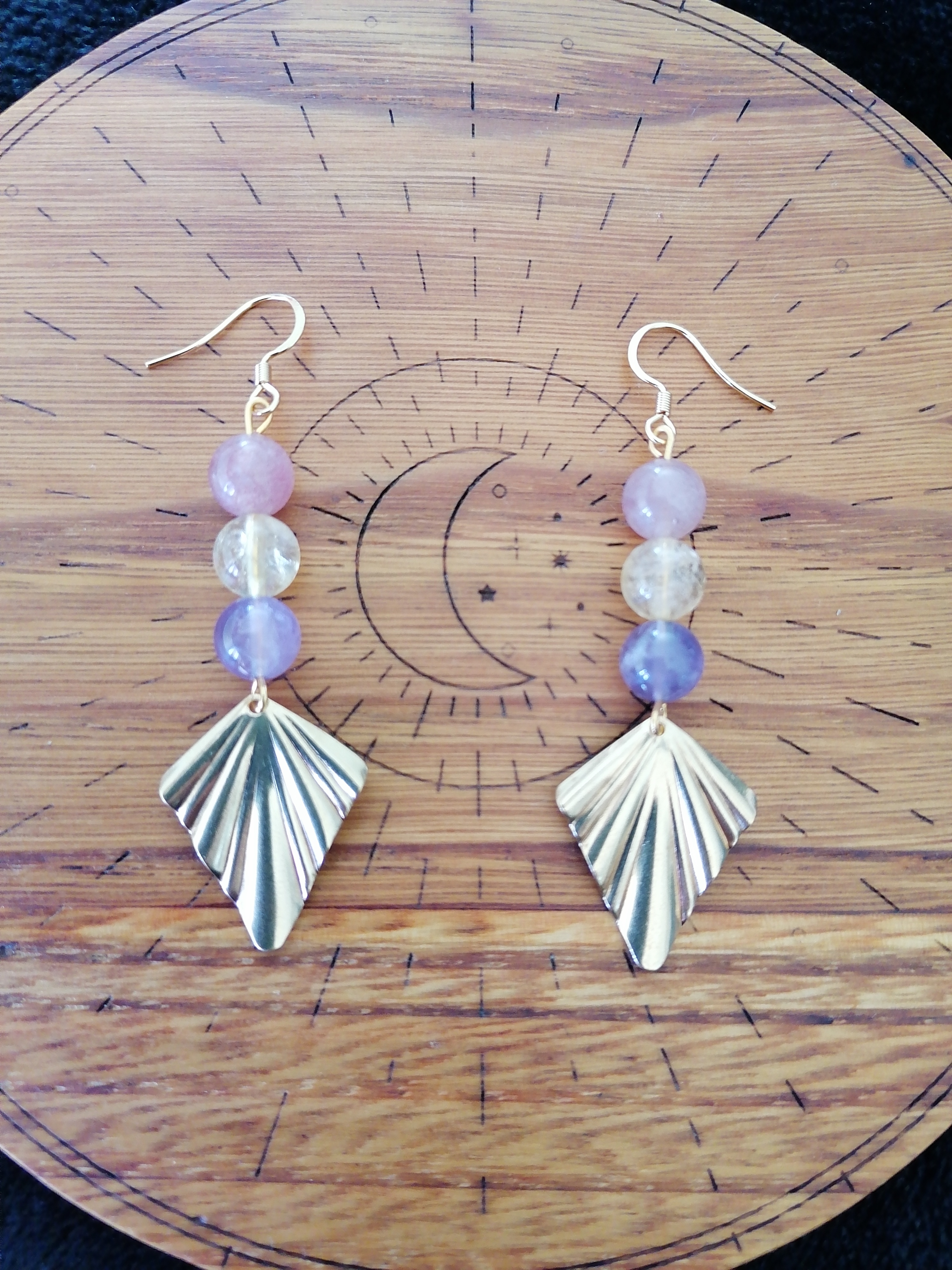 Boucles d'oreilles "équilibre des chakras" en super seven