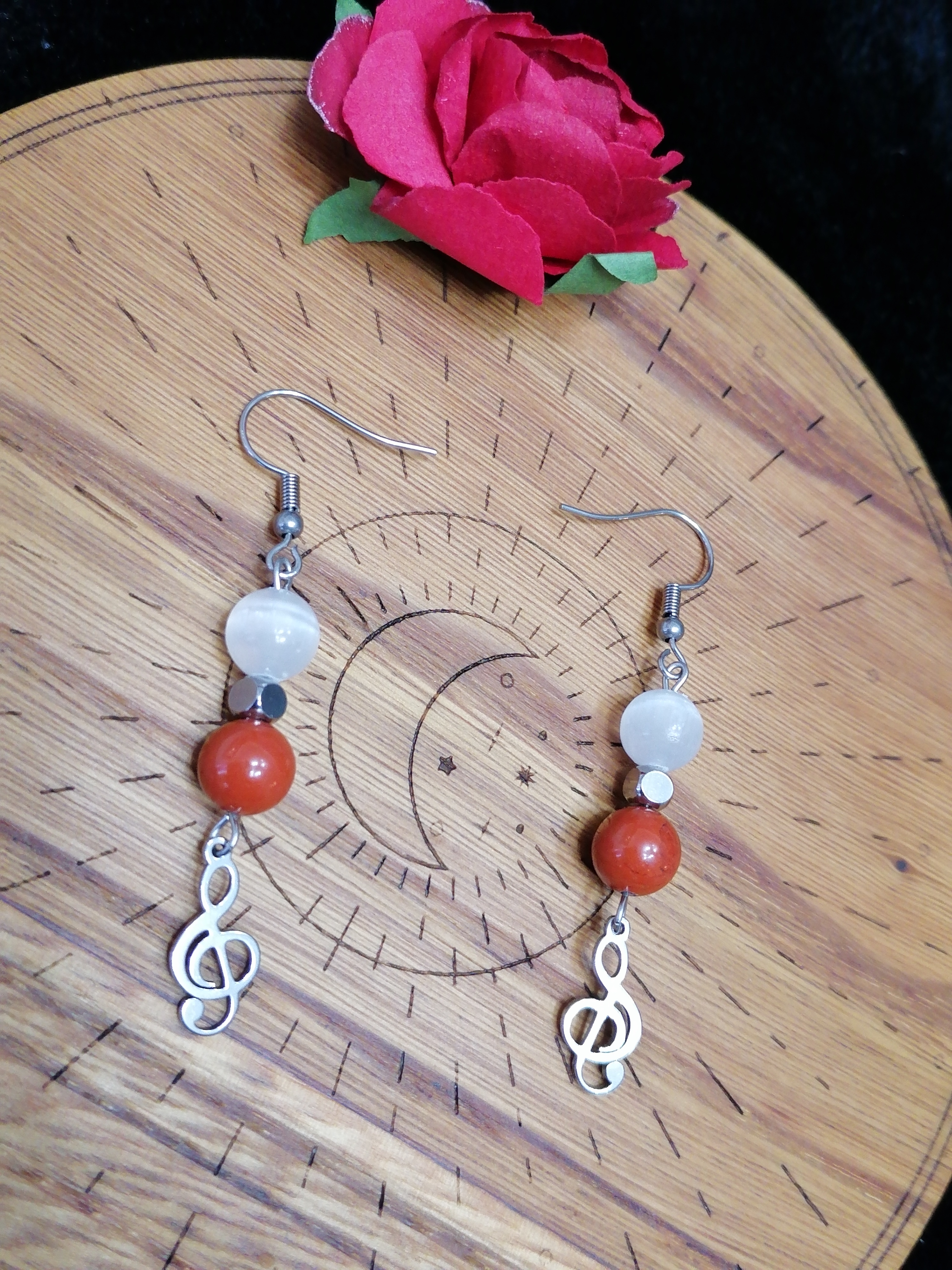 Boucles d'oreilles "protection et sérénité" en sélénite et jaspe rouge 