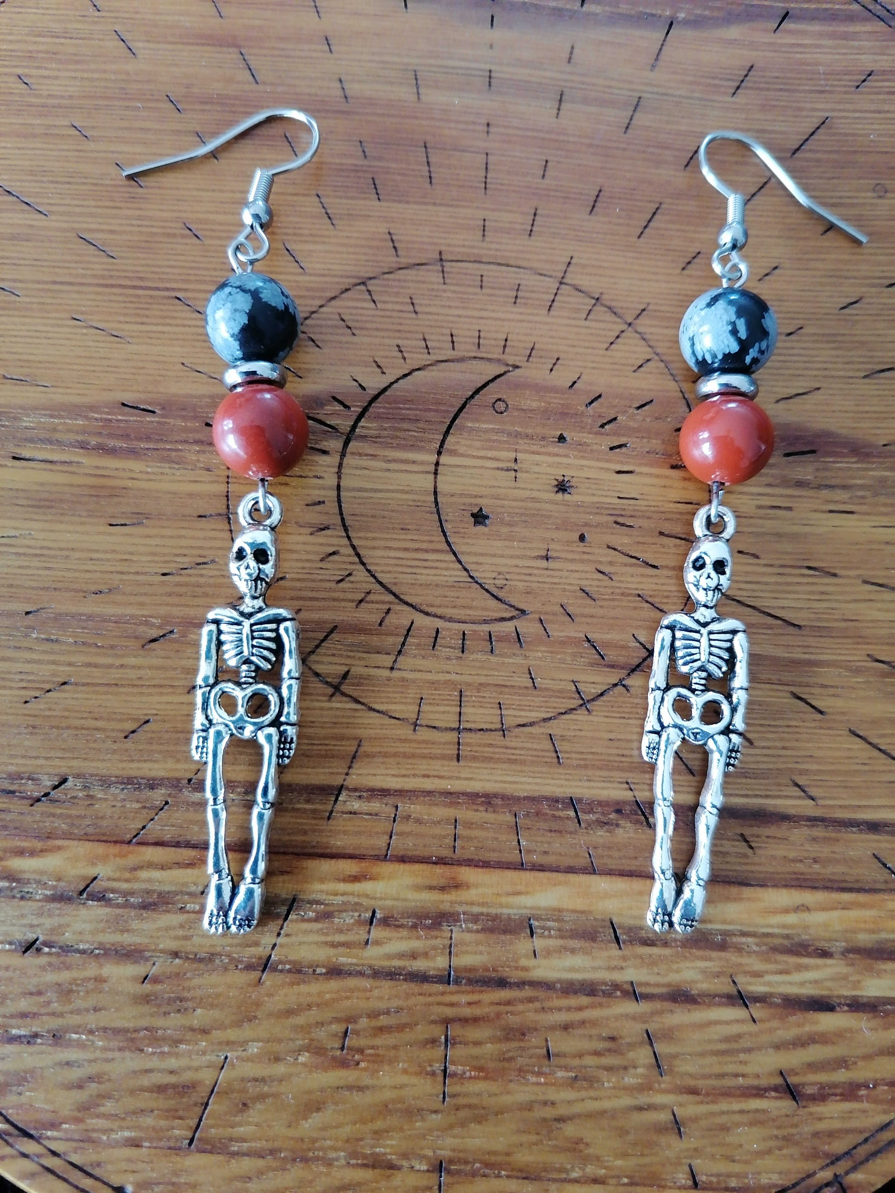 Boucles d'oreilles "squelette" en obsidienne neige et jaspe rouge