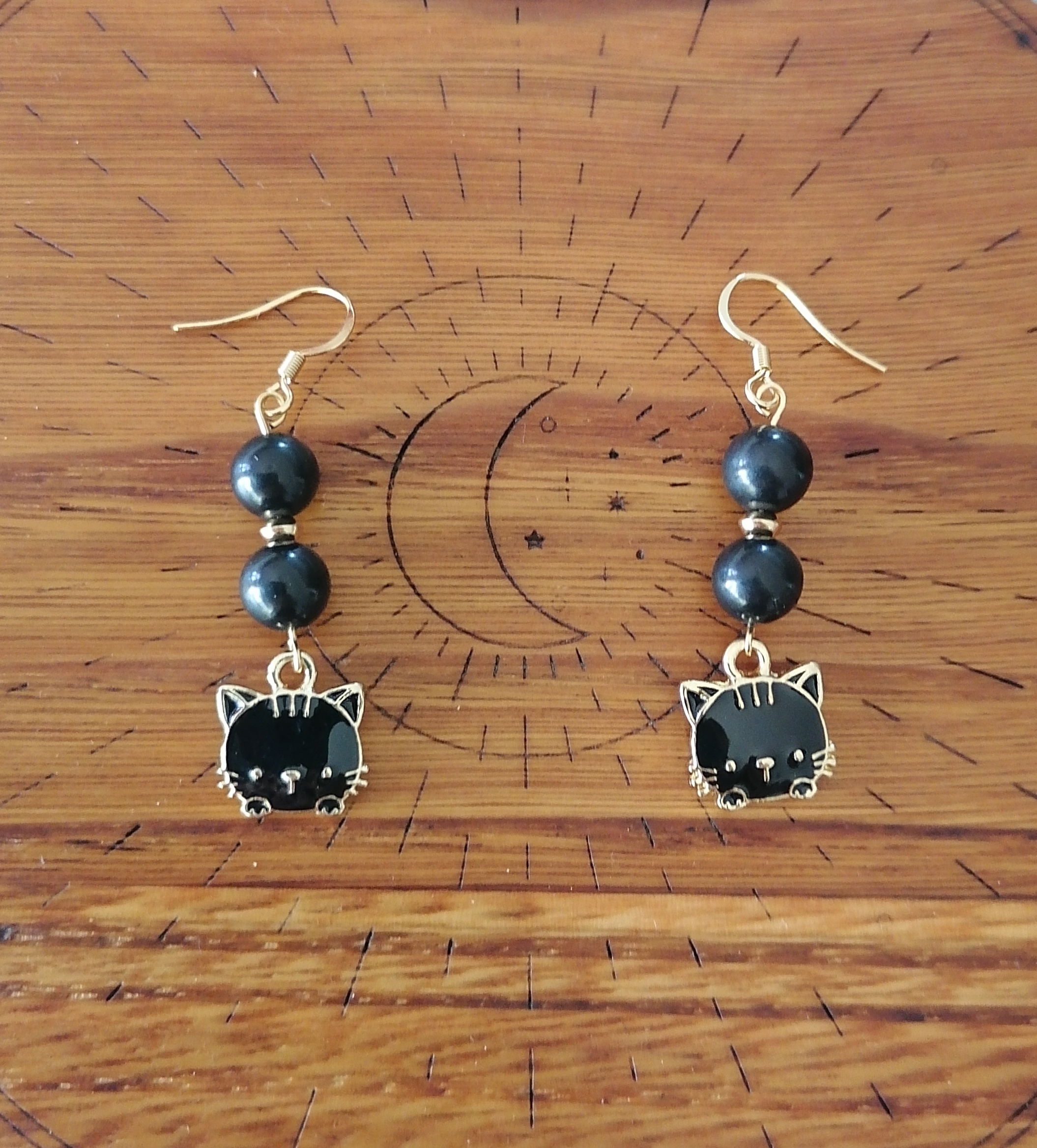 Boucles d'oreilles "chat" en shungite 