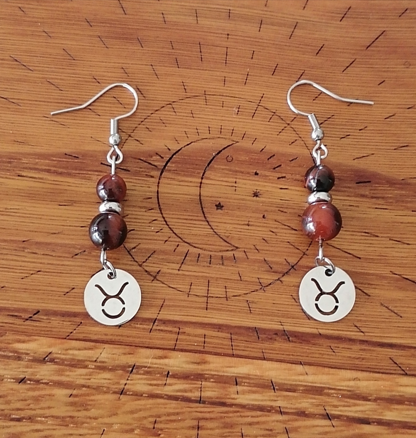 Boucles d'oreilles "astro taureau" en œil de taureau