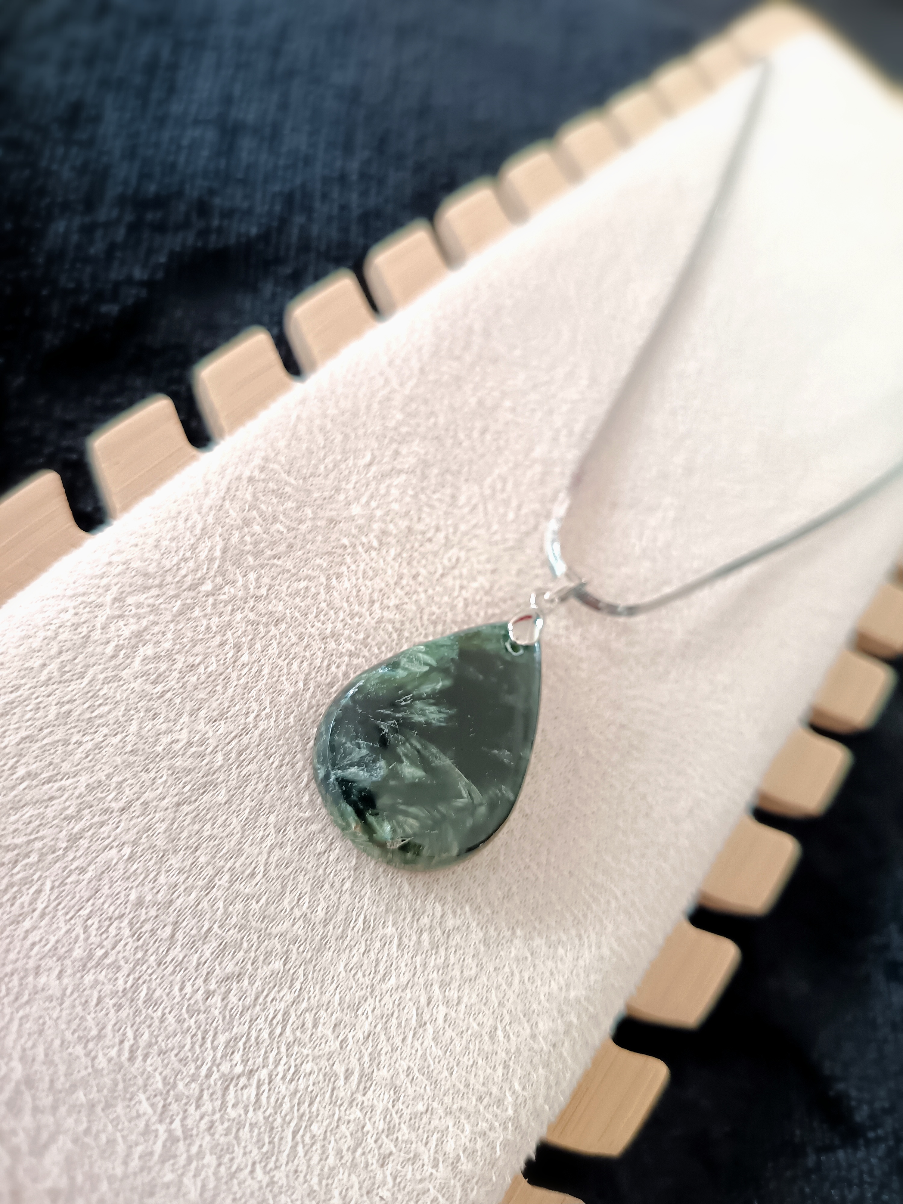 Collier "bien-être" en séraphinite