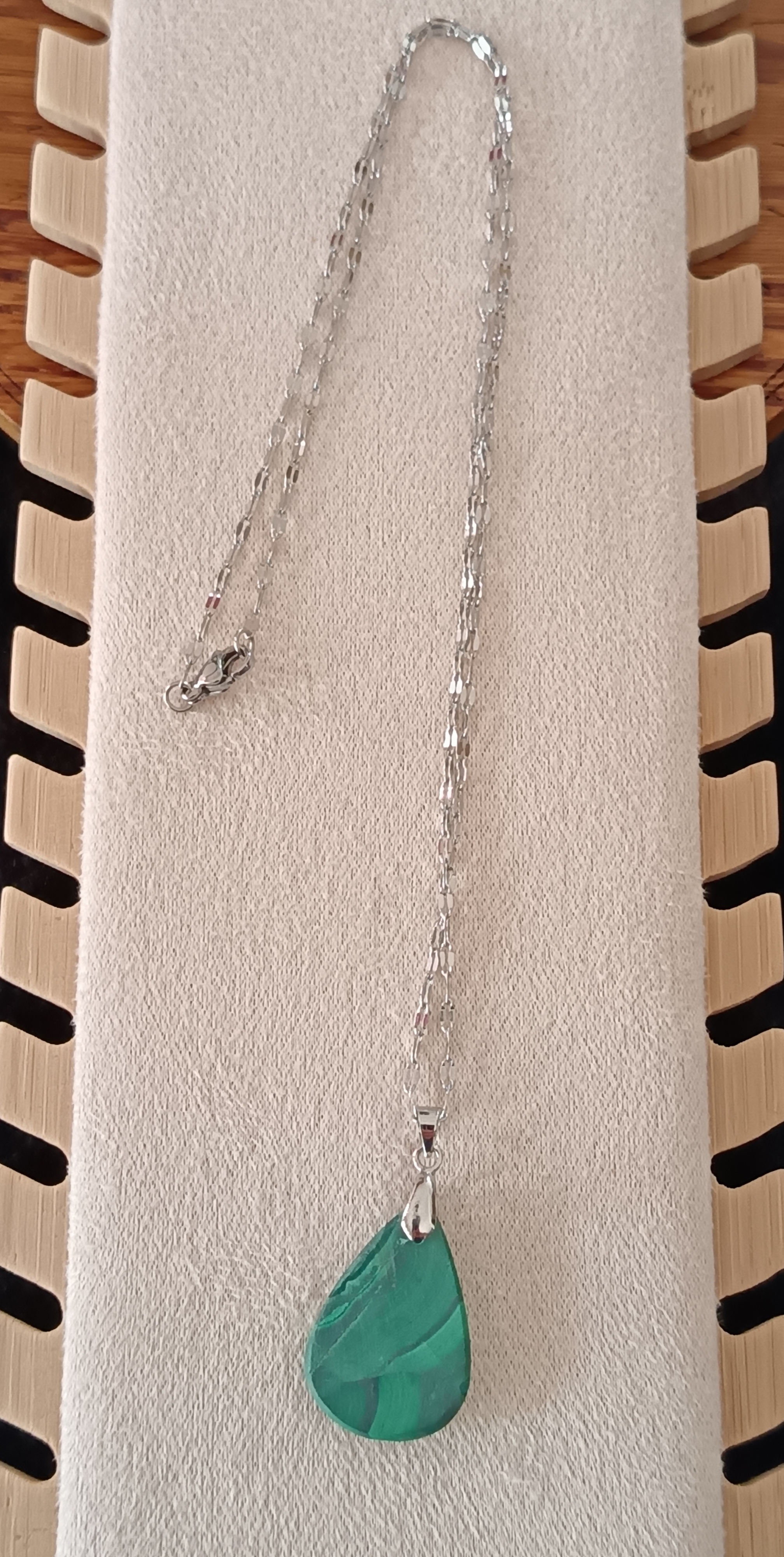 Collier "apaisant" en malachite