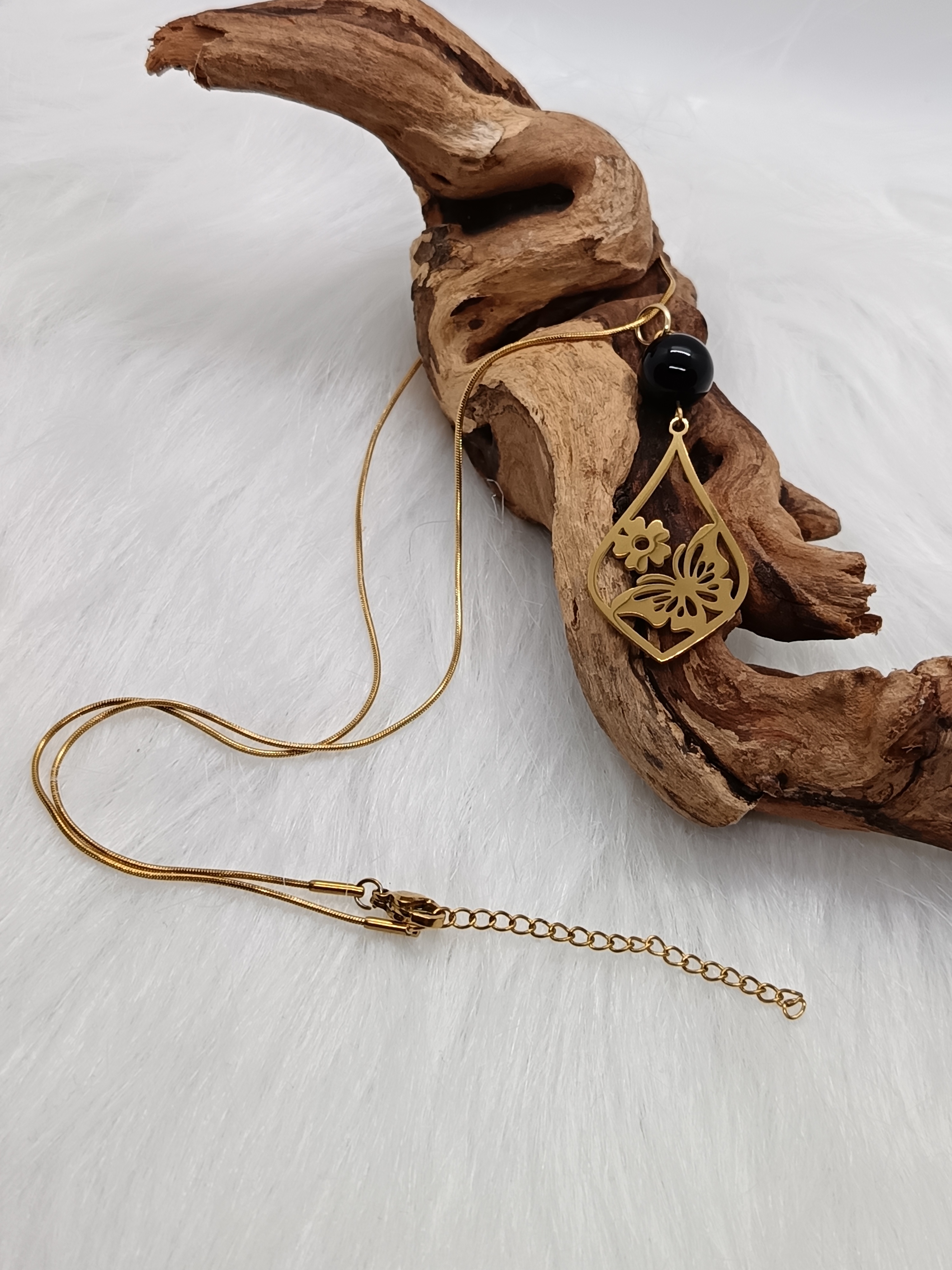 Collier "papillon" en onyx