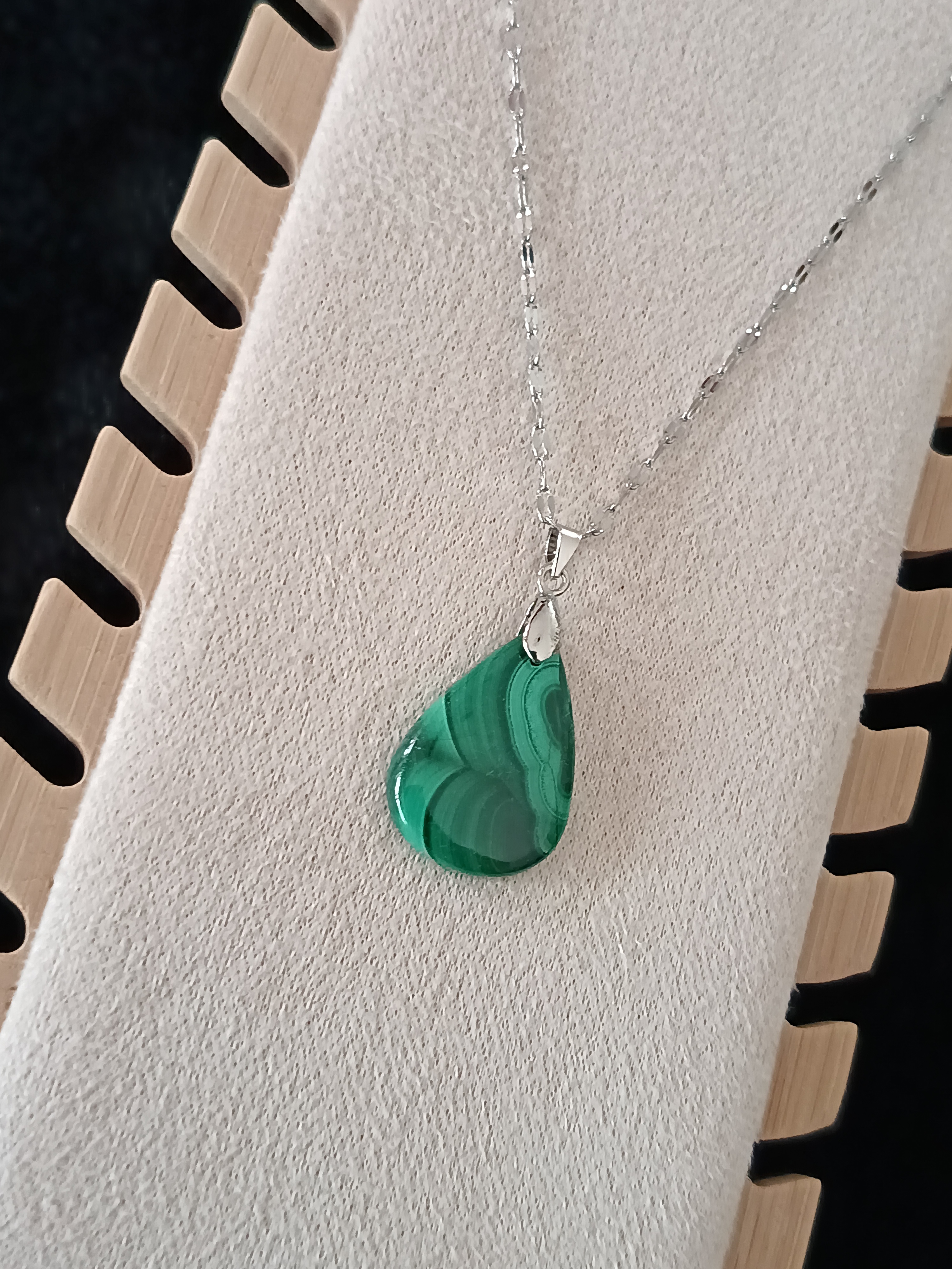 Collier "apaisant" en malachite