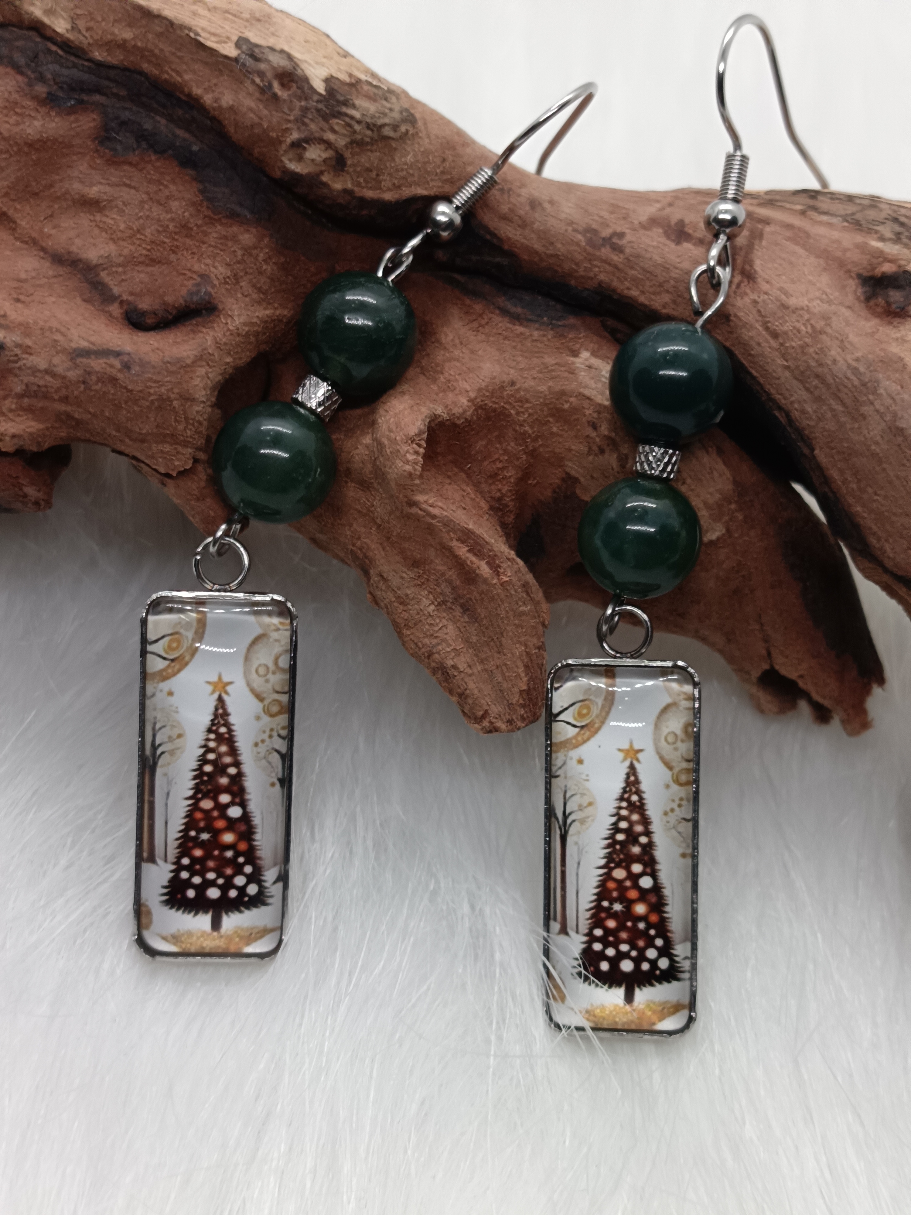 Boucles d'oreilles "mon beau sapin" en agate mousse