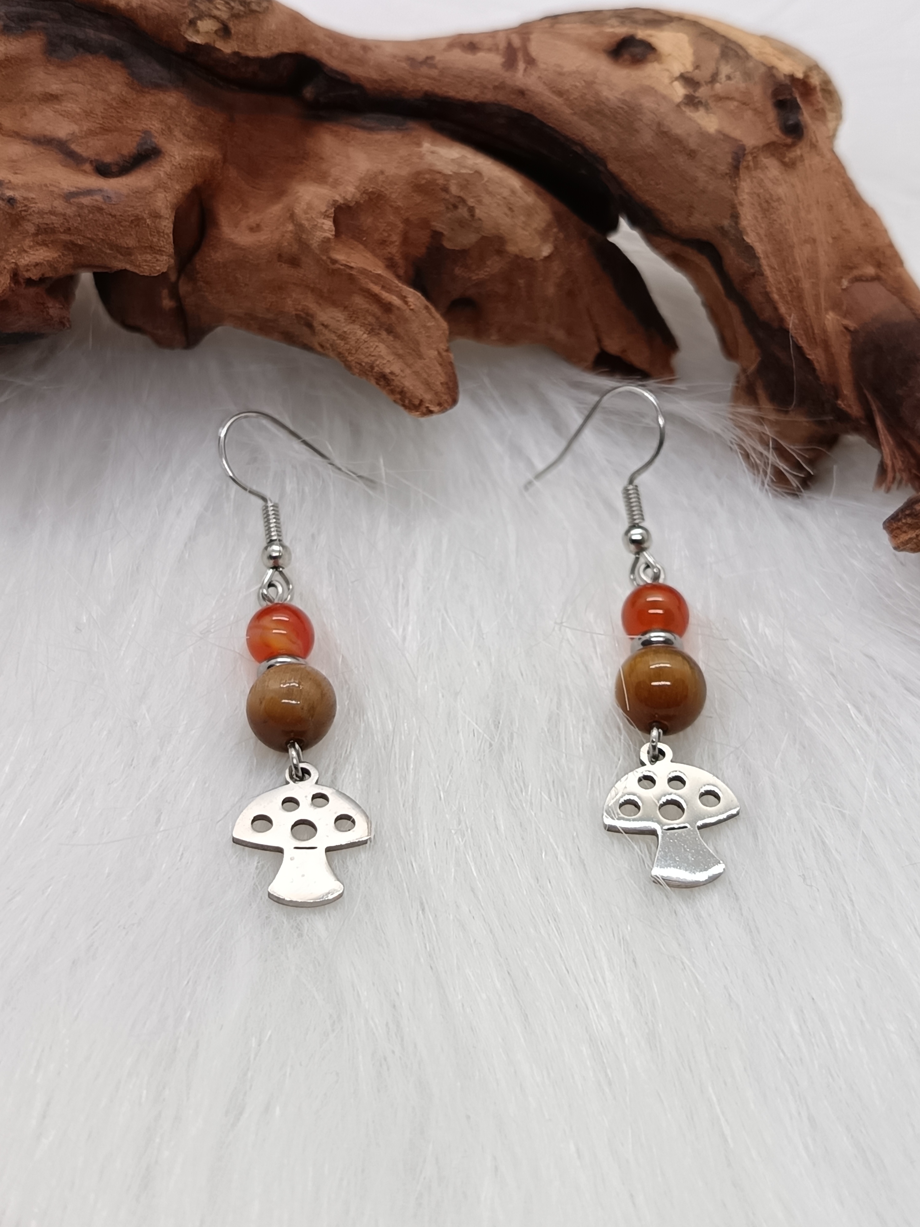 Boucles d'oreilles "champignon" en œil de tigre et cornaline