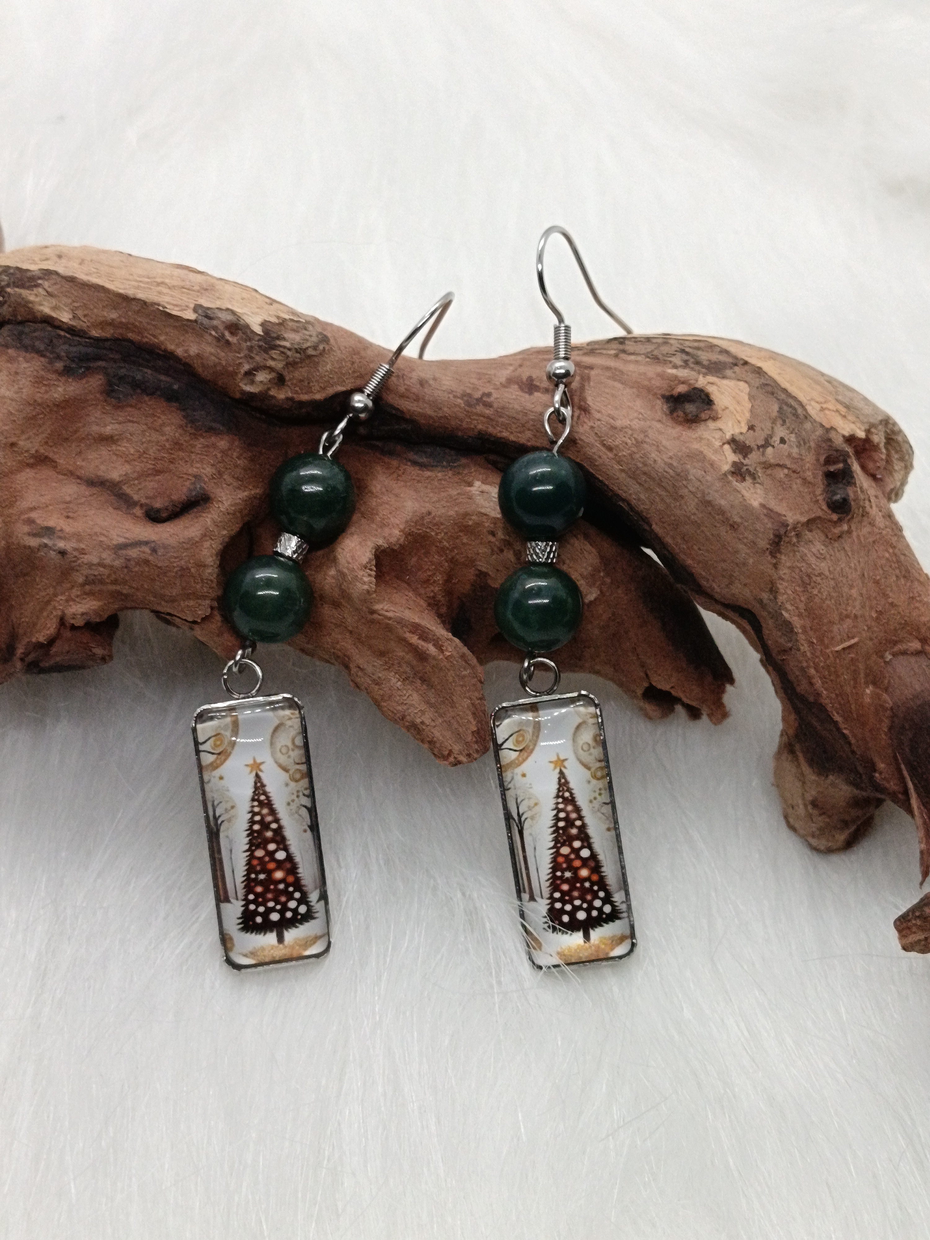 Boucles d'oreilles "mon beau sapin" en agate mousse