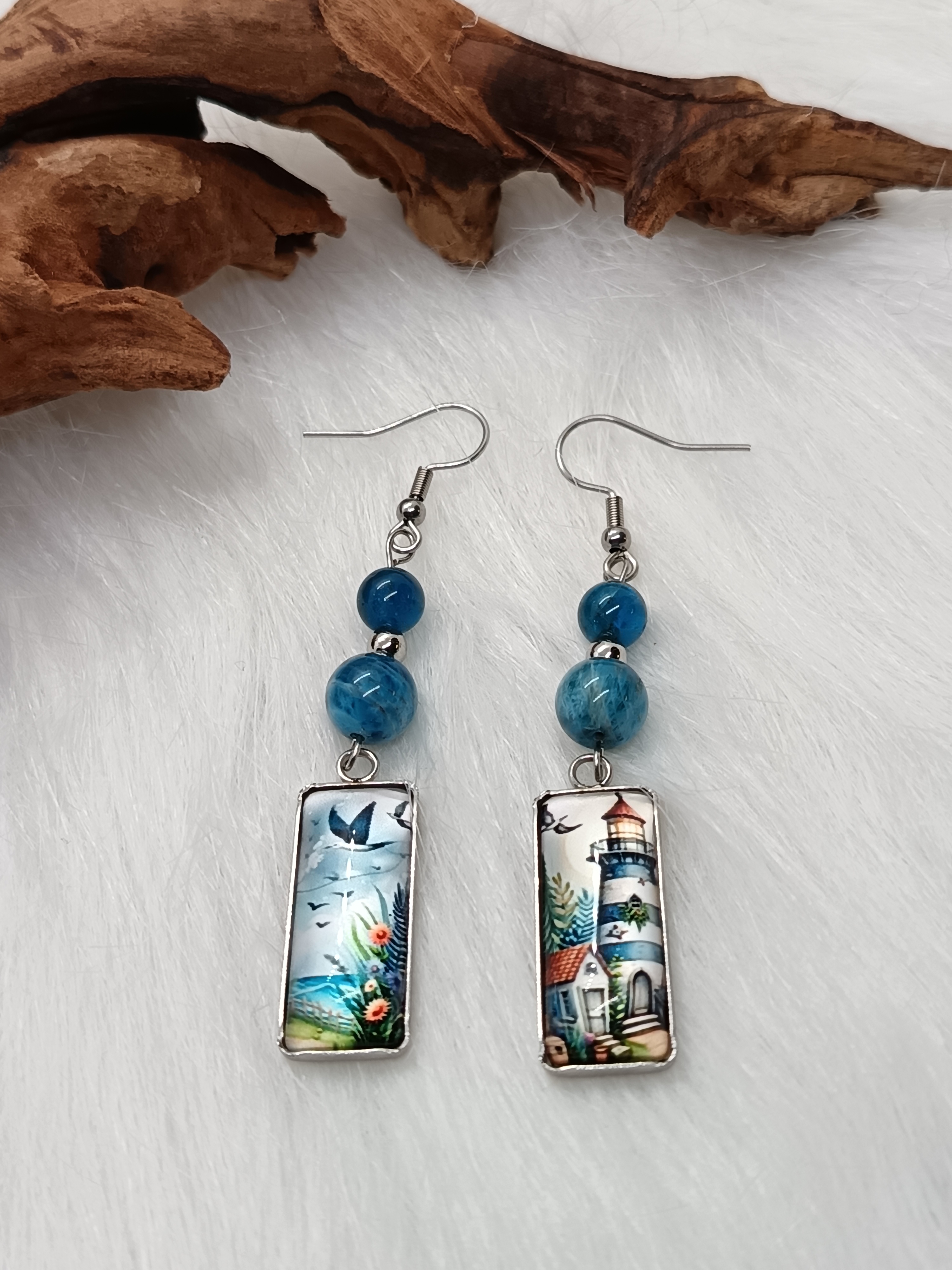Boucles d'oreilles "bord de mer" en apatite bleue