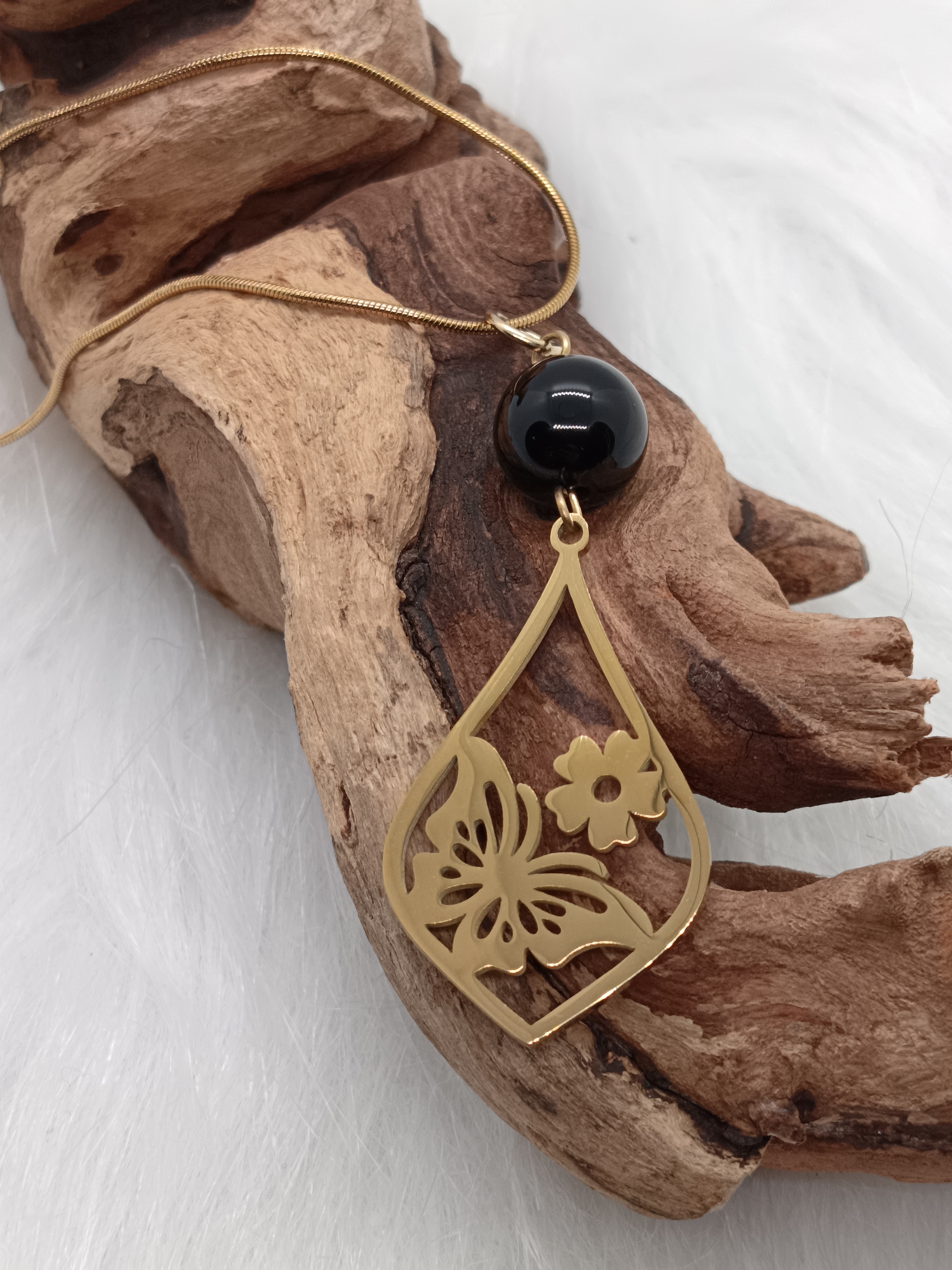 Collier "papillon" en onyx